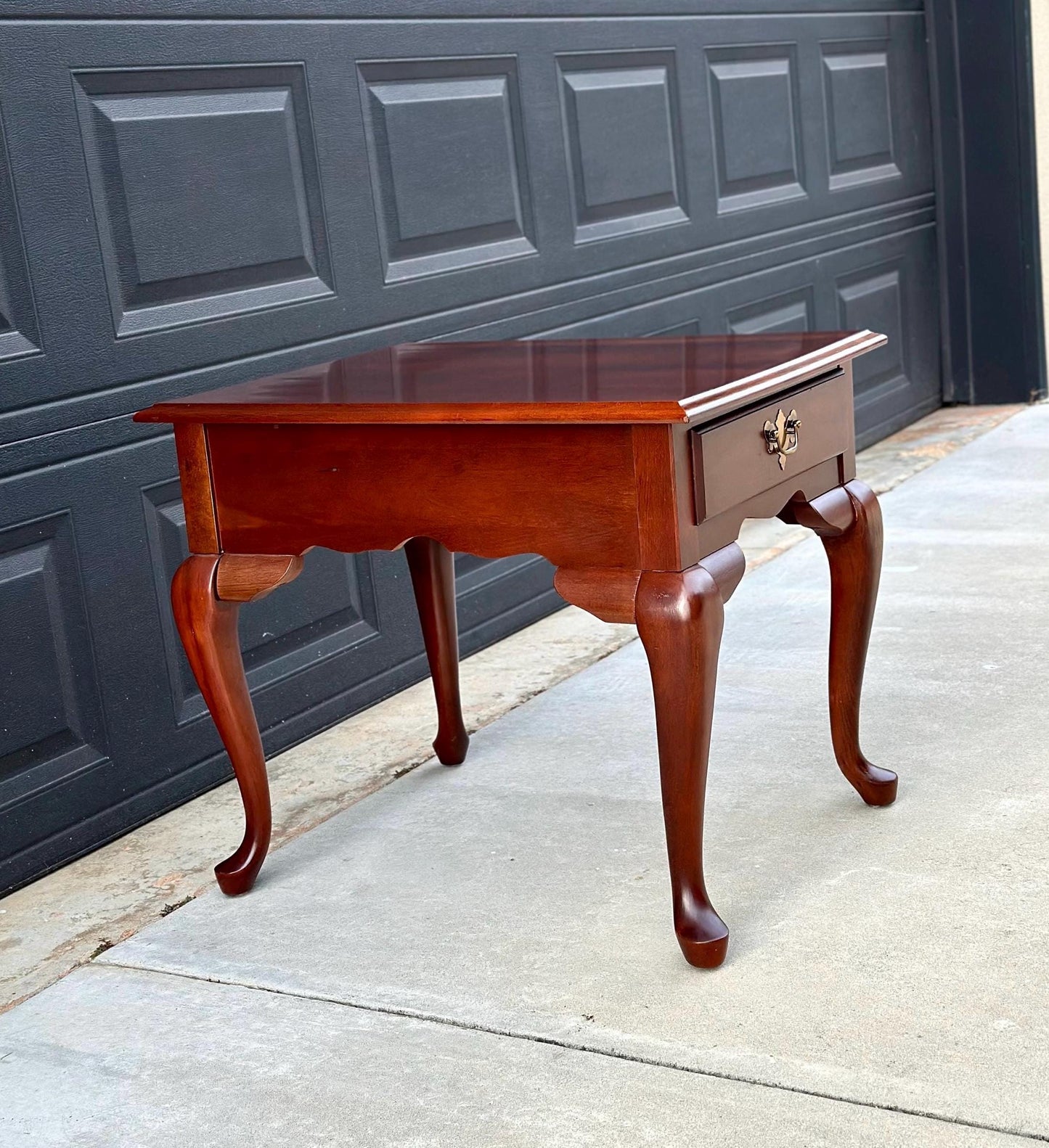 Vintage Solid Cherry Broyhill Queen Anne End Table