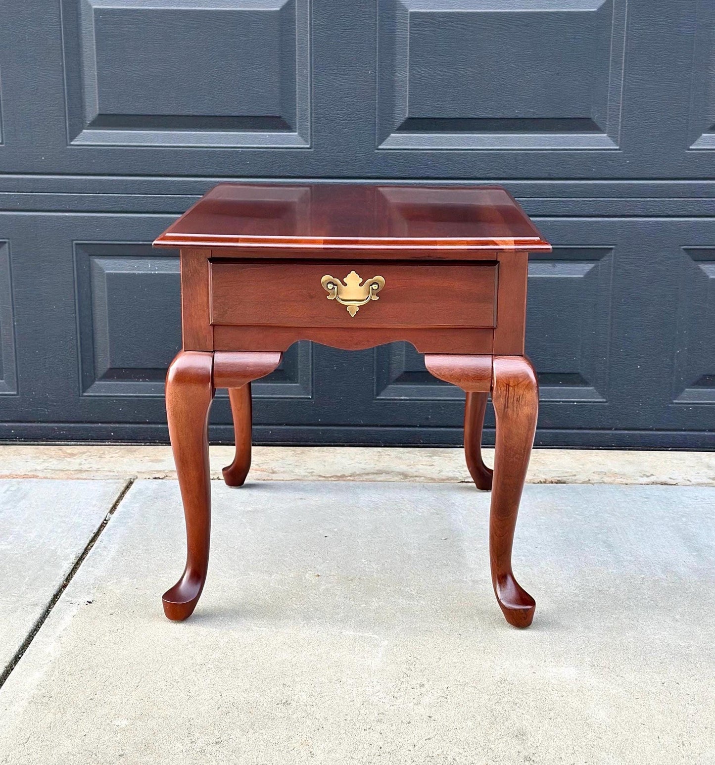 Vintage Solid Cherry Broyhill Queen Anne End Table