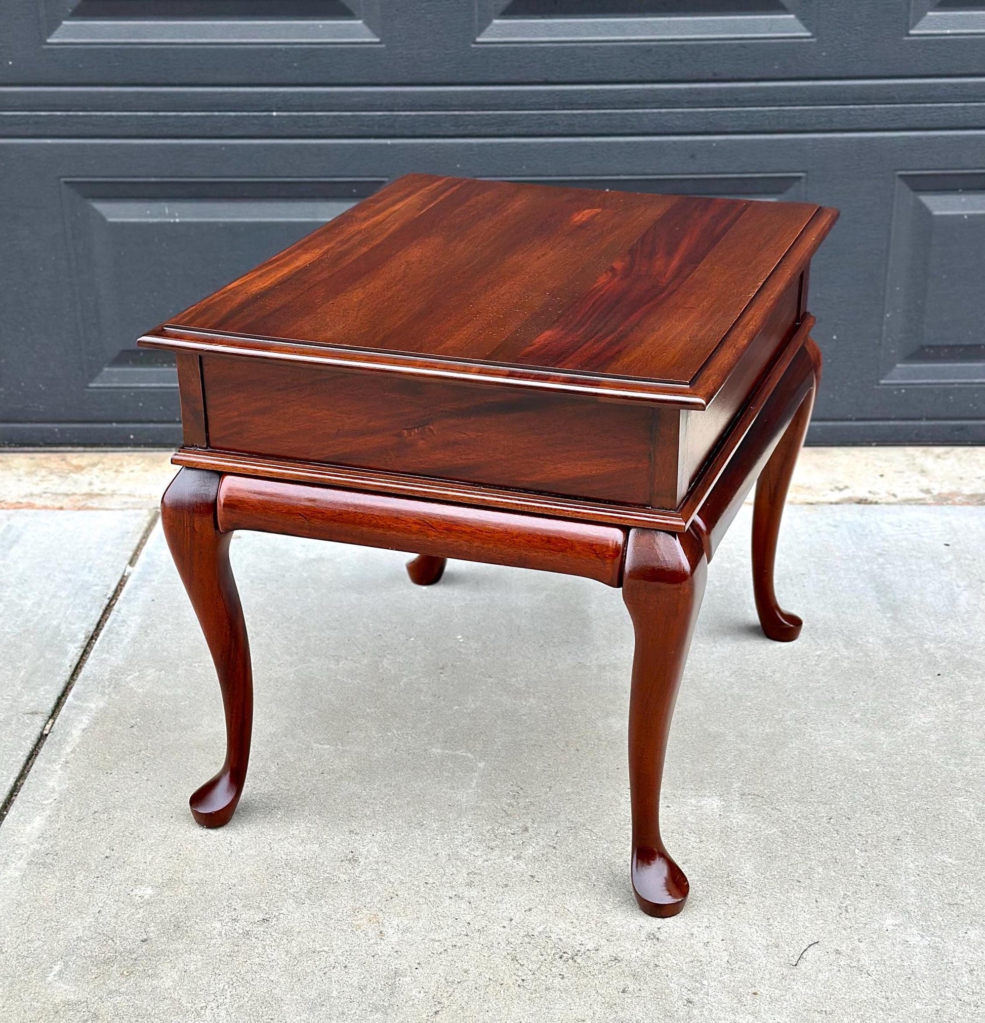 Vintage Cherry Queen Anne End Table