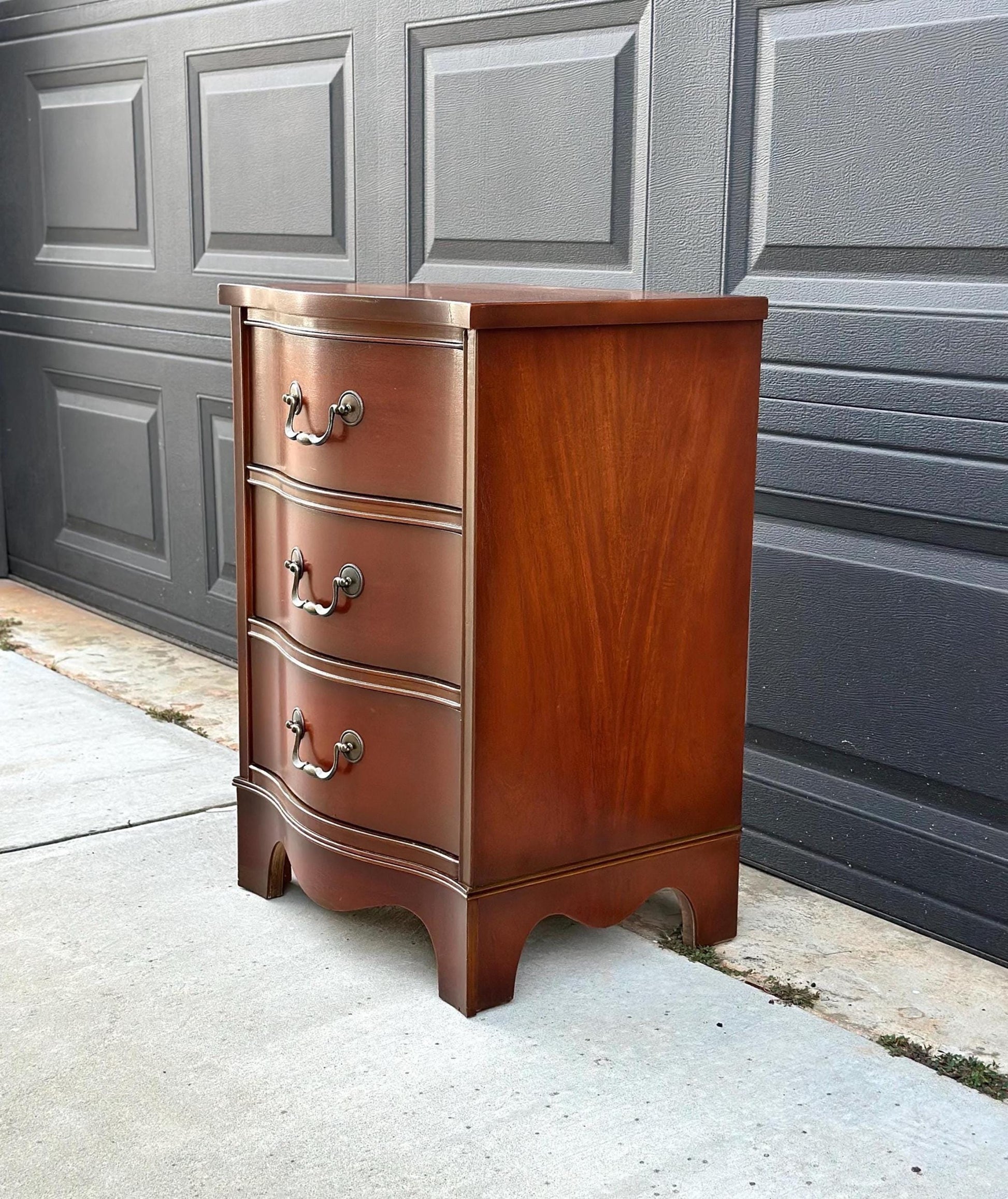 Vintage 1960's Mahogany Three Drawer Narrow Chest