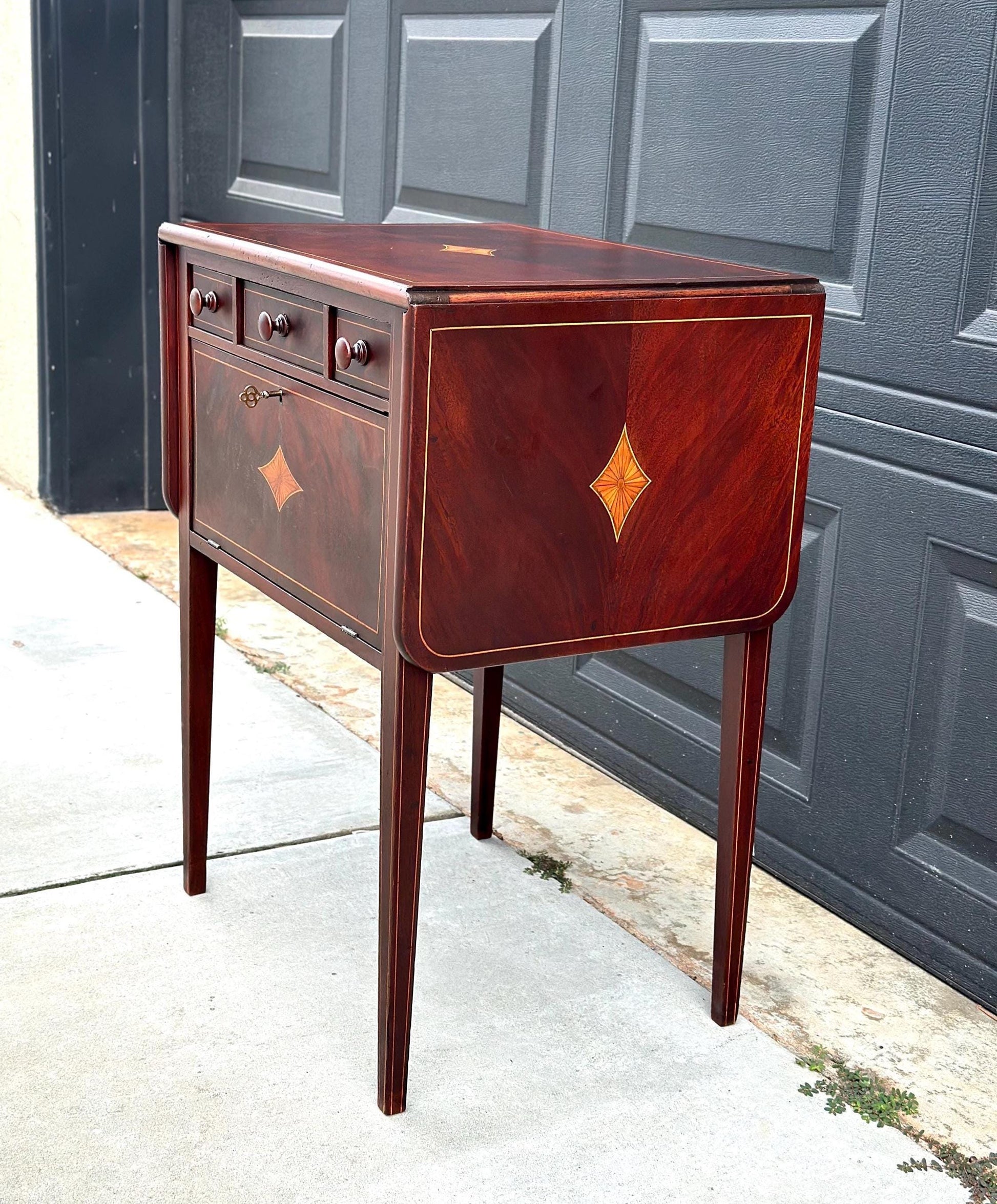 Vintage 1940's Inlaid Mahogany Drop Leaf Table