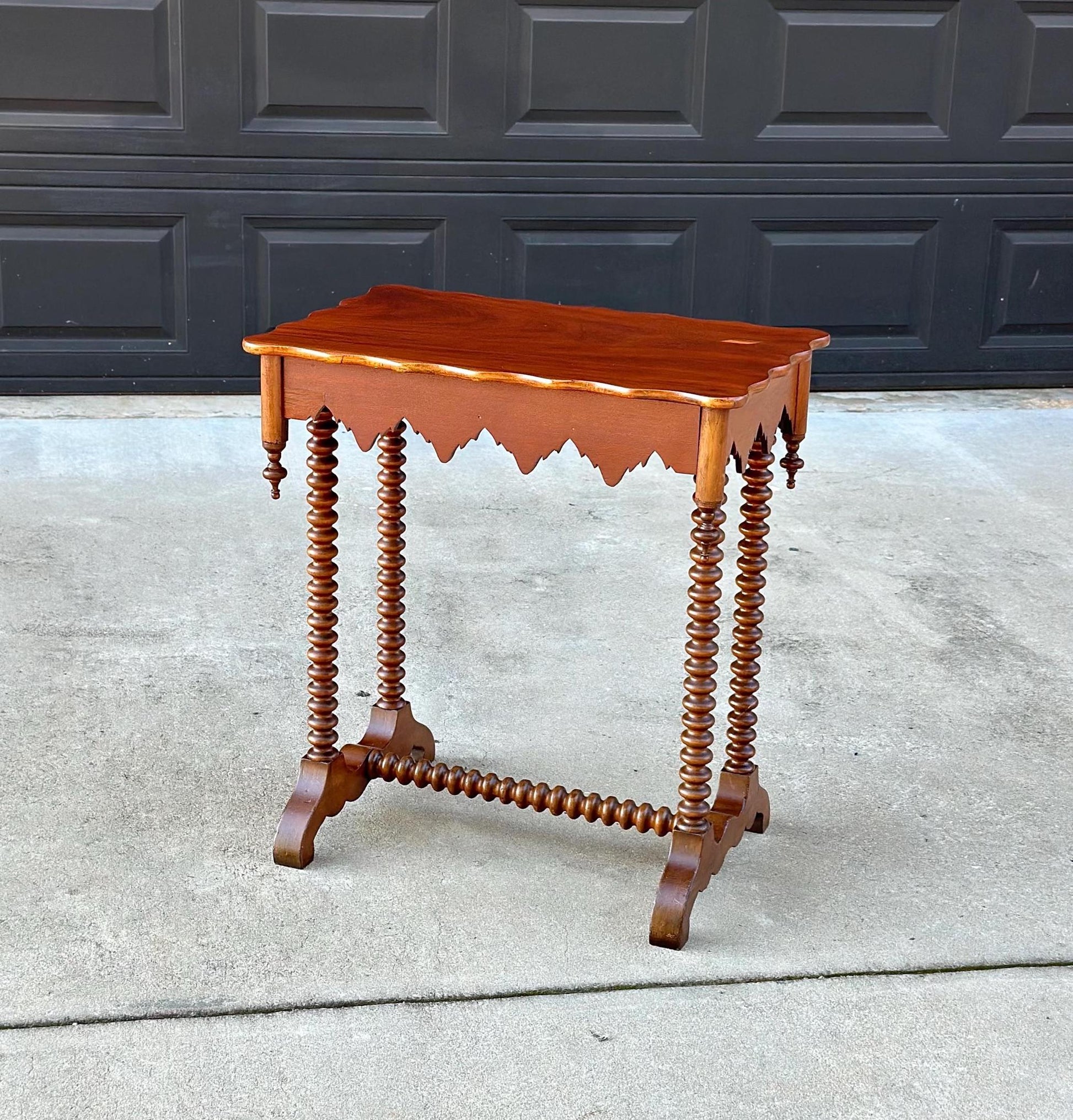 Antique 1880's Victorian Eastlake Solid Maple Wood Single Drawer Spindle Leg Accent Table