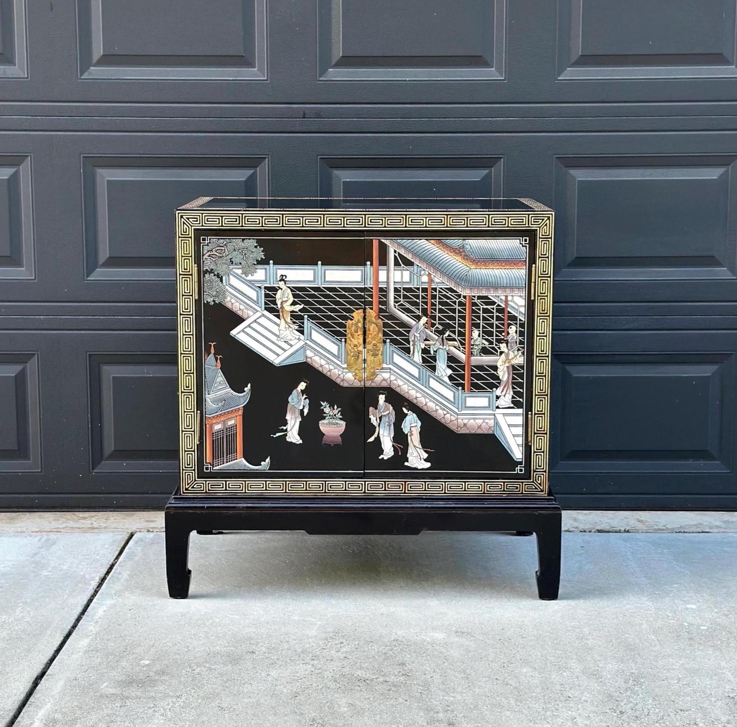 Vintage Mid 1900's Large Hand Painted Oriental Raised Storage Chest