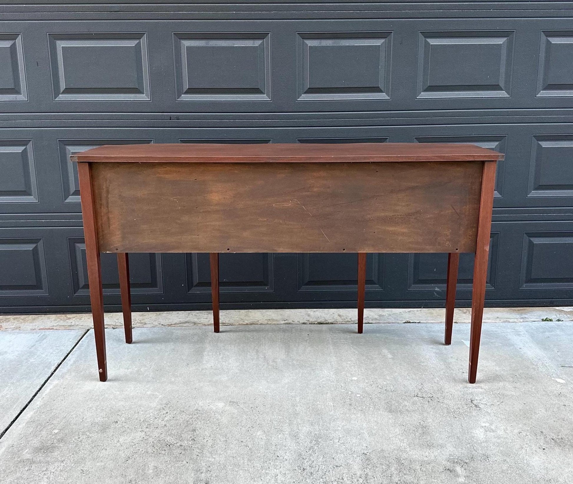 Vintage Mid 1900's Sheraton Serpentine Front Councill Craftsmen Inlaid Mahogany Buffet Console Table