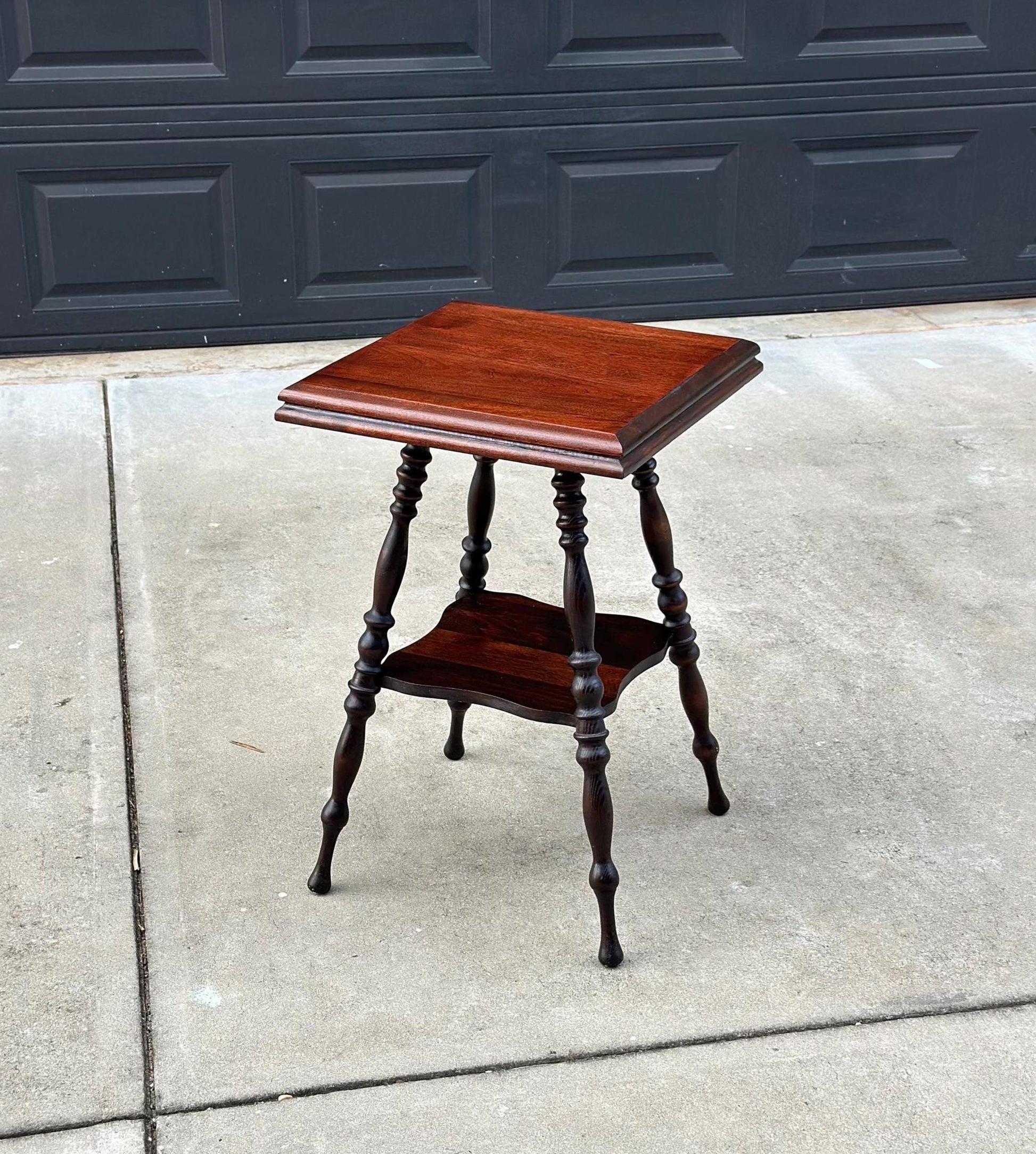 Antique Early 1900's Solid Wood Spindle Leg Mahogany Accent Table