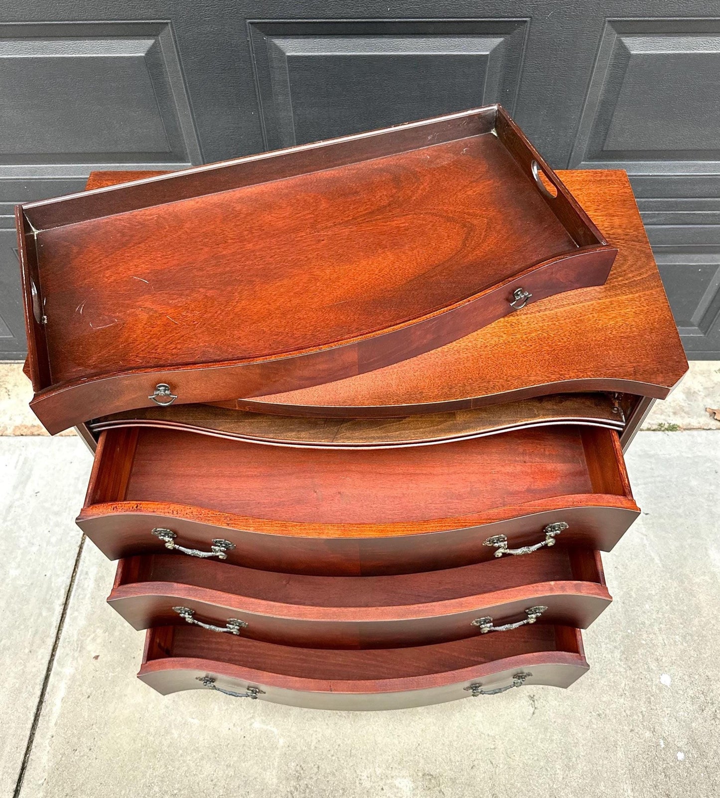 Vintage Mid 1900’s Traditional Mahogany Wood Bachelor Chest