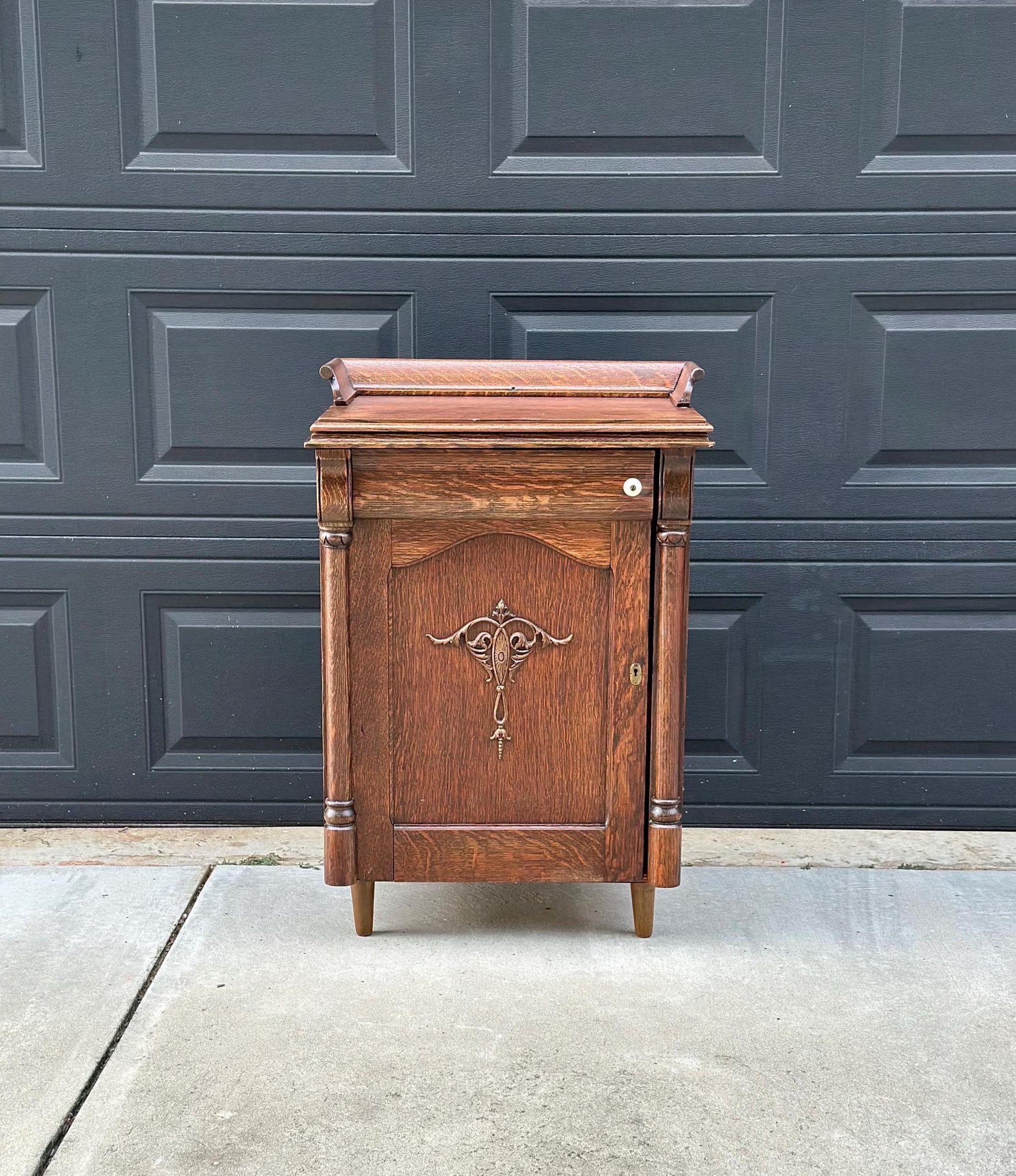 Antique Late 1800's Quarter Sawn Oak Carved Accent Cabinet