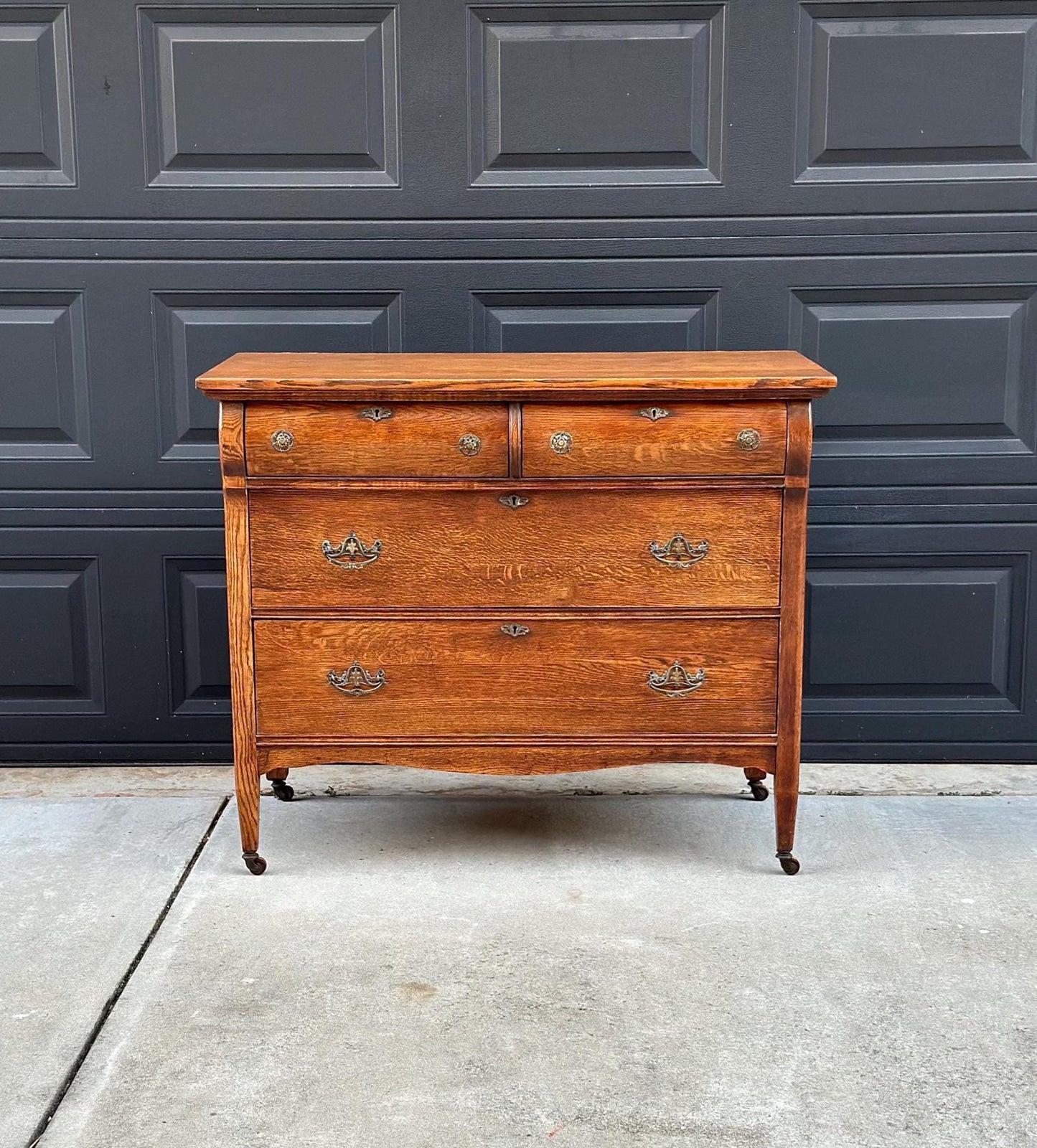 Antique Early 1900's Quarter Sawn Oak Dresser Console on Casters