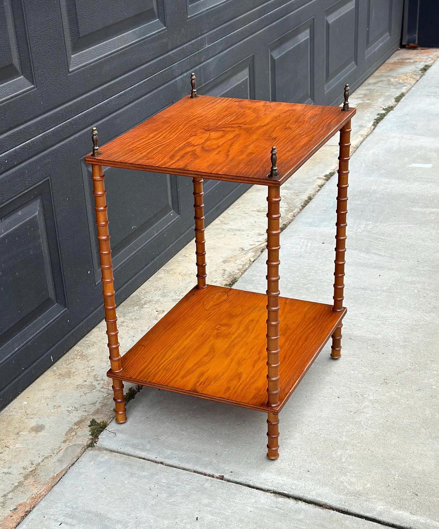 Antique Early 1900's Bobbin Leg Brass Finial Oak Side Table