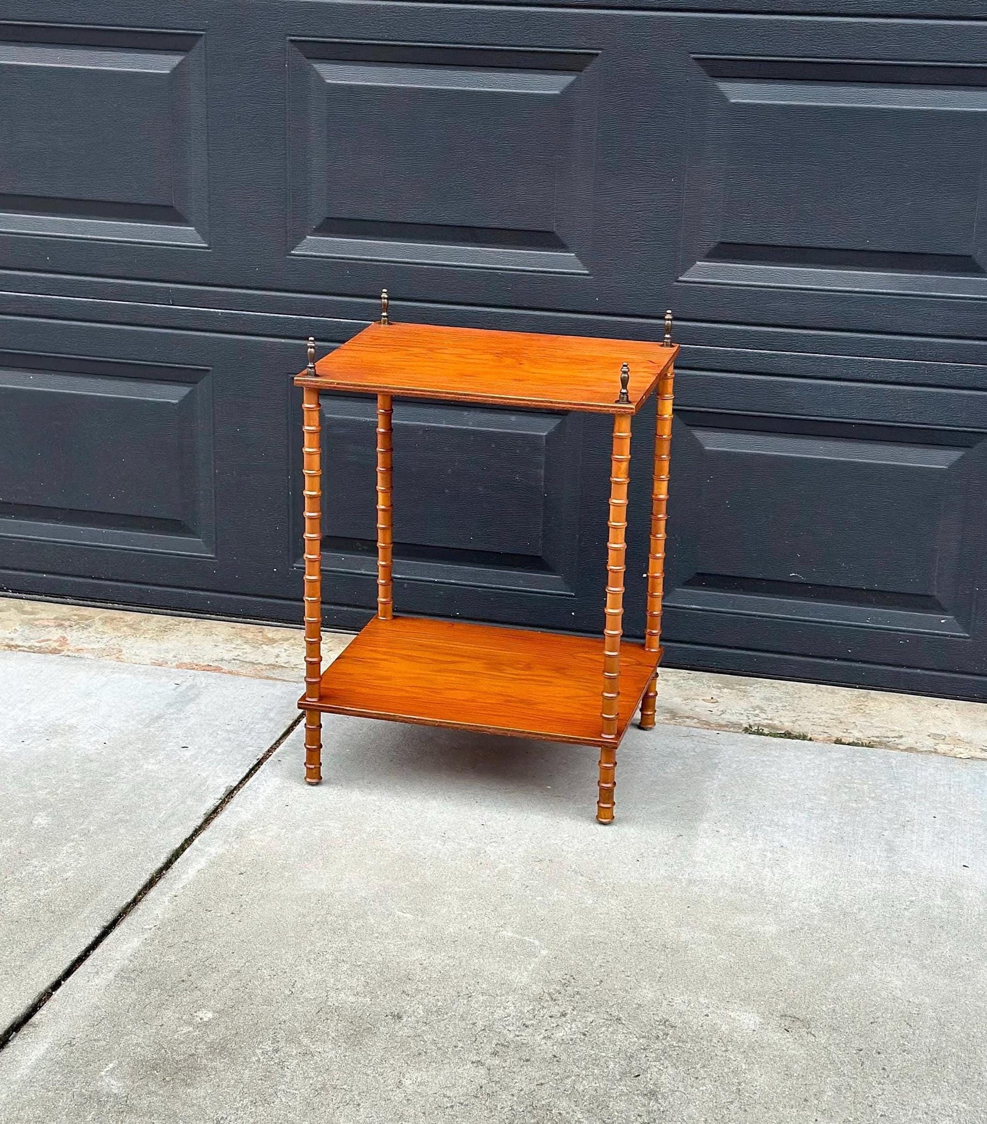 Antique Early 1900's Bobbin Leg Brass Finial Oak Side Table