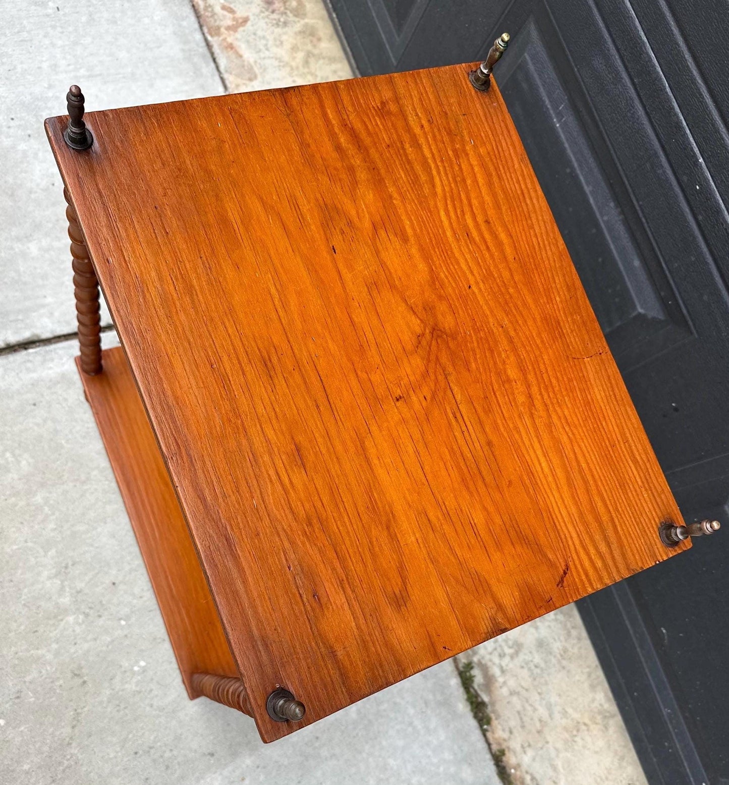 Antique Early 1900's Bobbin Leg Brass Finial Oak Side Table