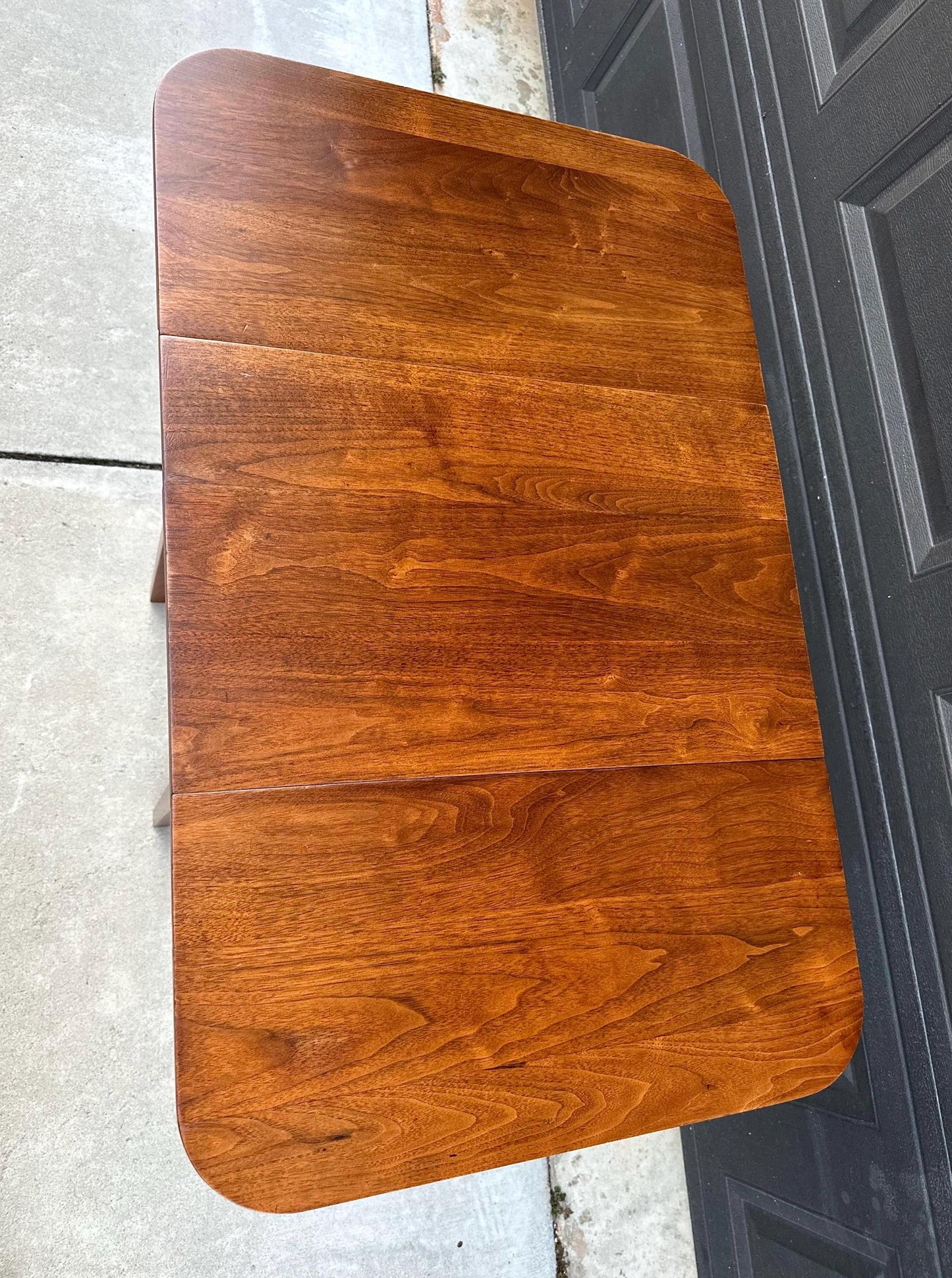 Antique Early 1900's Solid Wood Hepplewhite Cherry Drop-Leaf Table