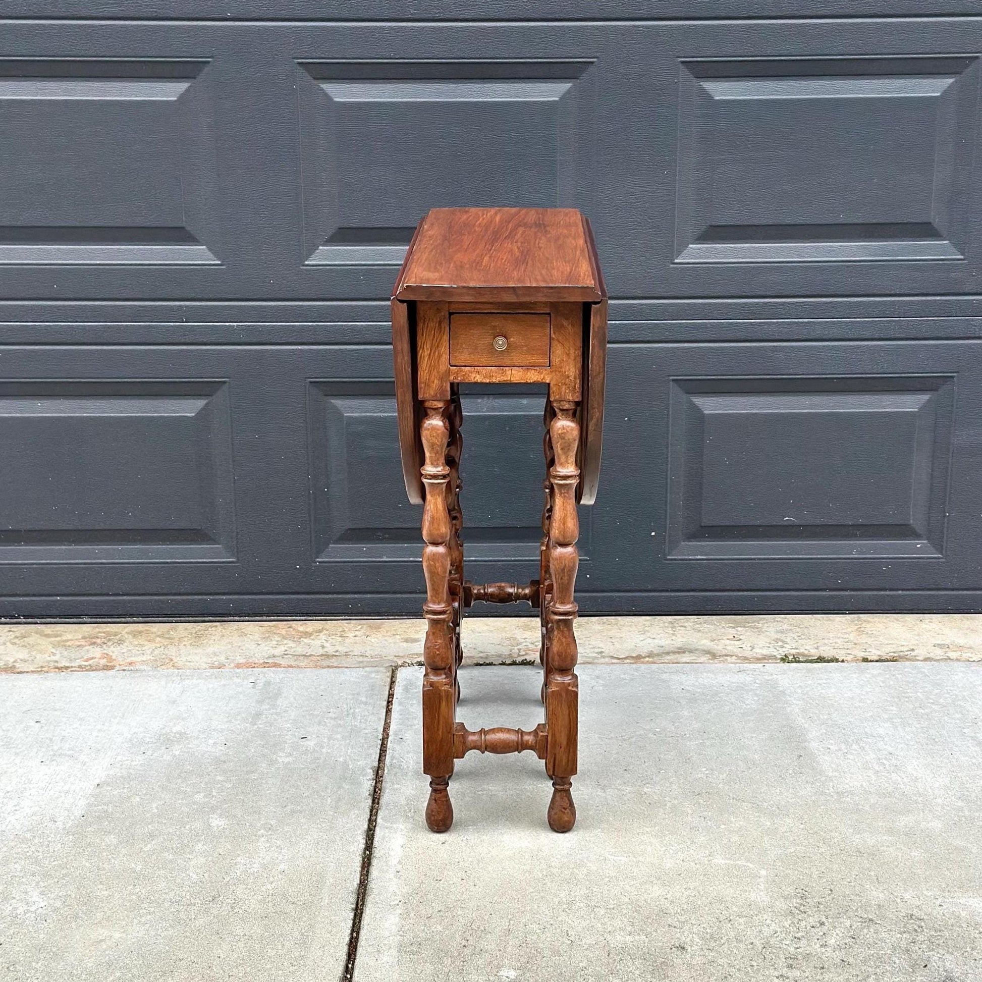 Antique Early 1900's Solid Wood Spindle Leg Cherry Drop Leaf Table with Drawer