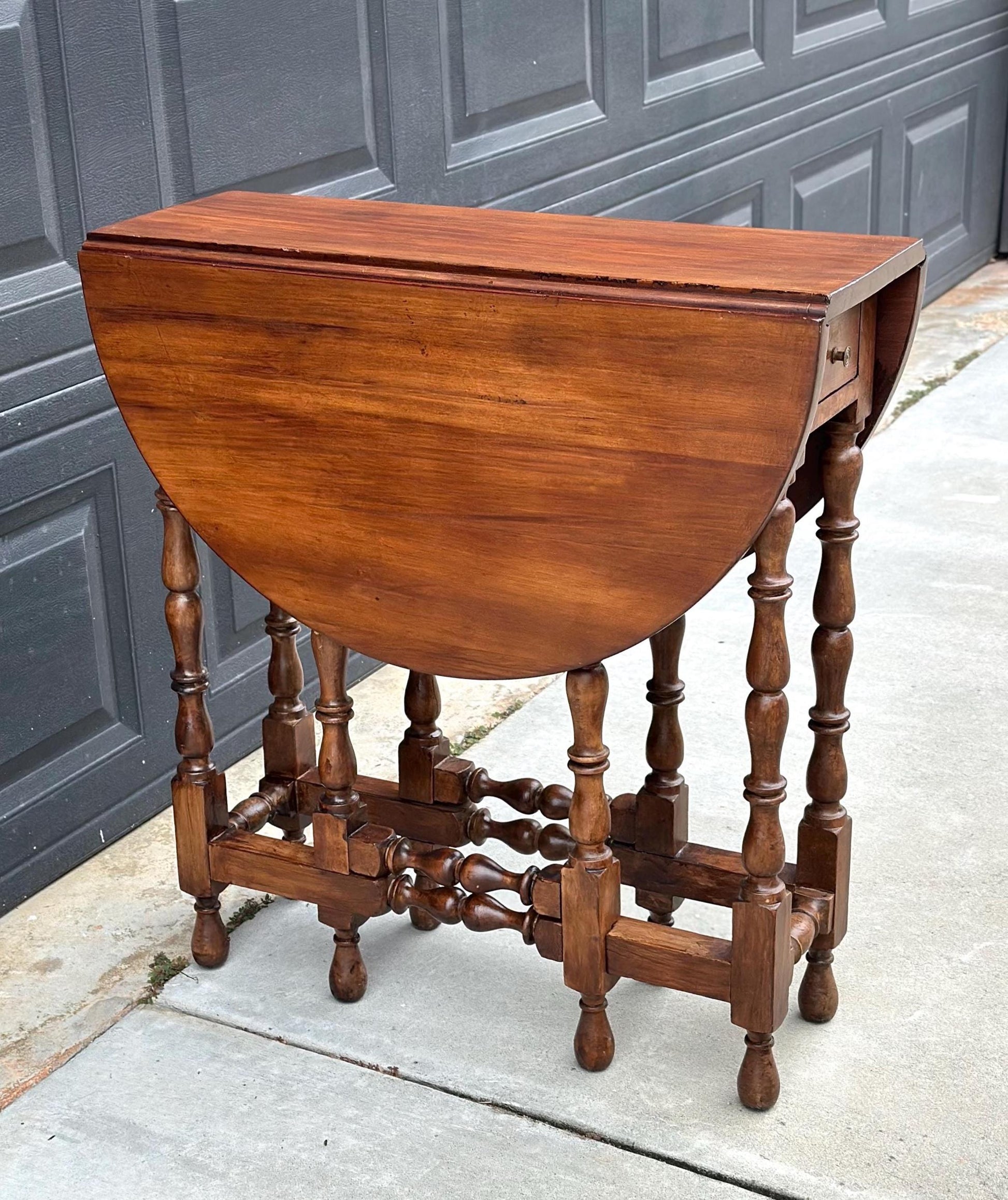 Antique Early 1900's Solid Wood Spindle Leg Cherry Drop Leaf Table with Drawer