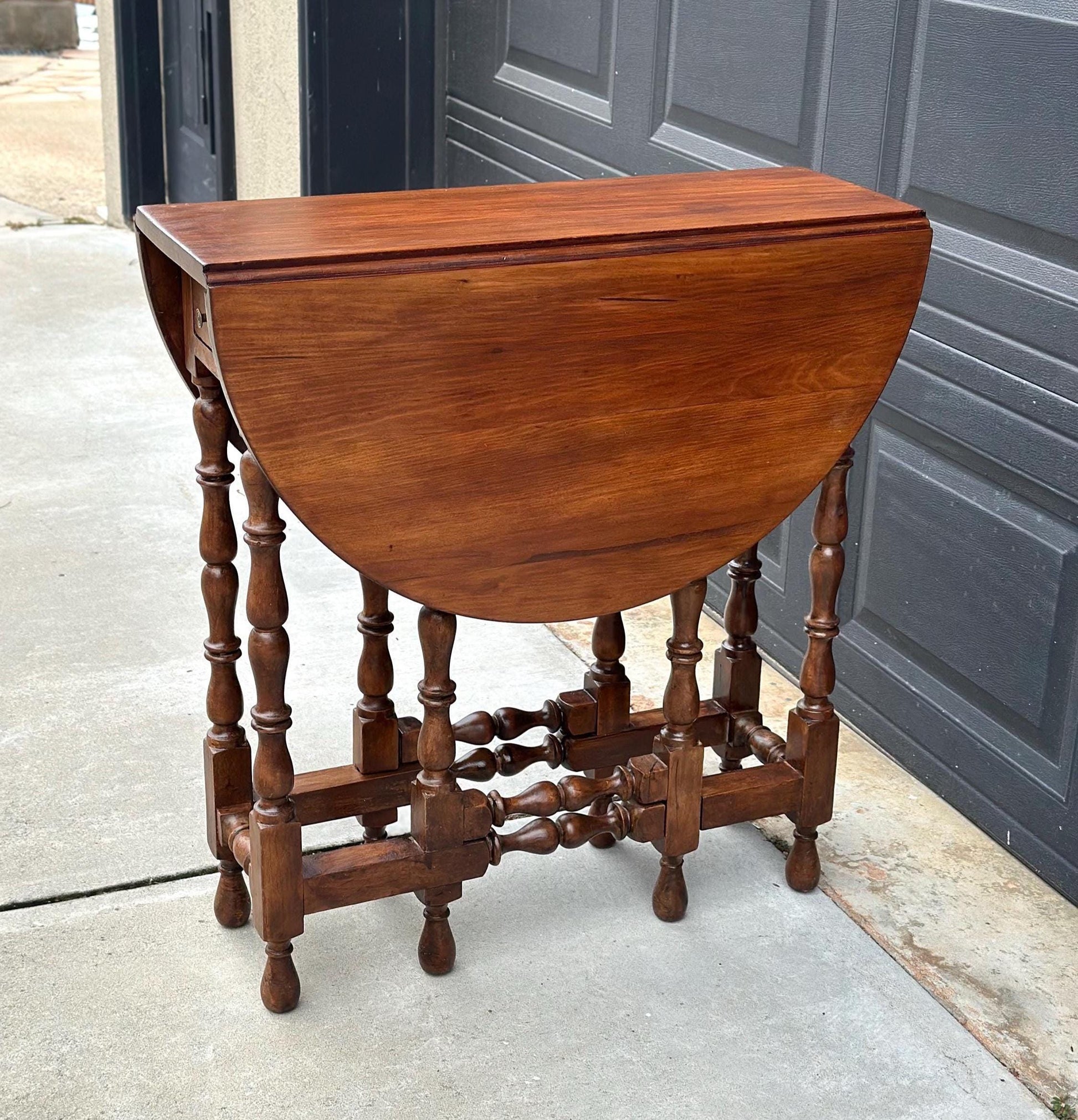 Antique Early 1900's Solid Wood Spindle Leg Cherry Drop Leaf Table with Drawer