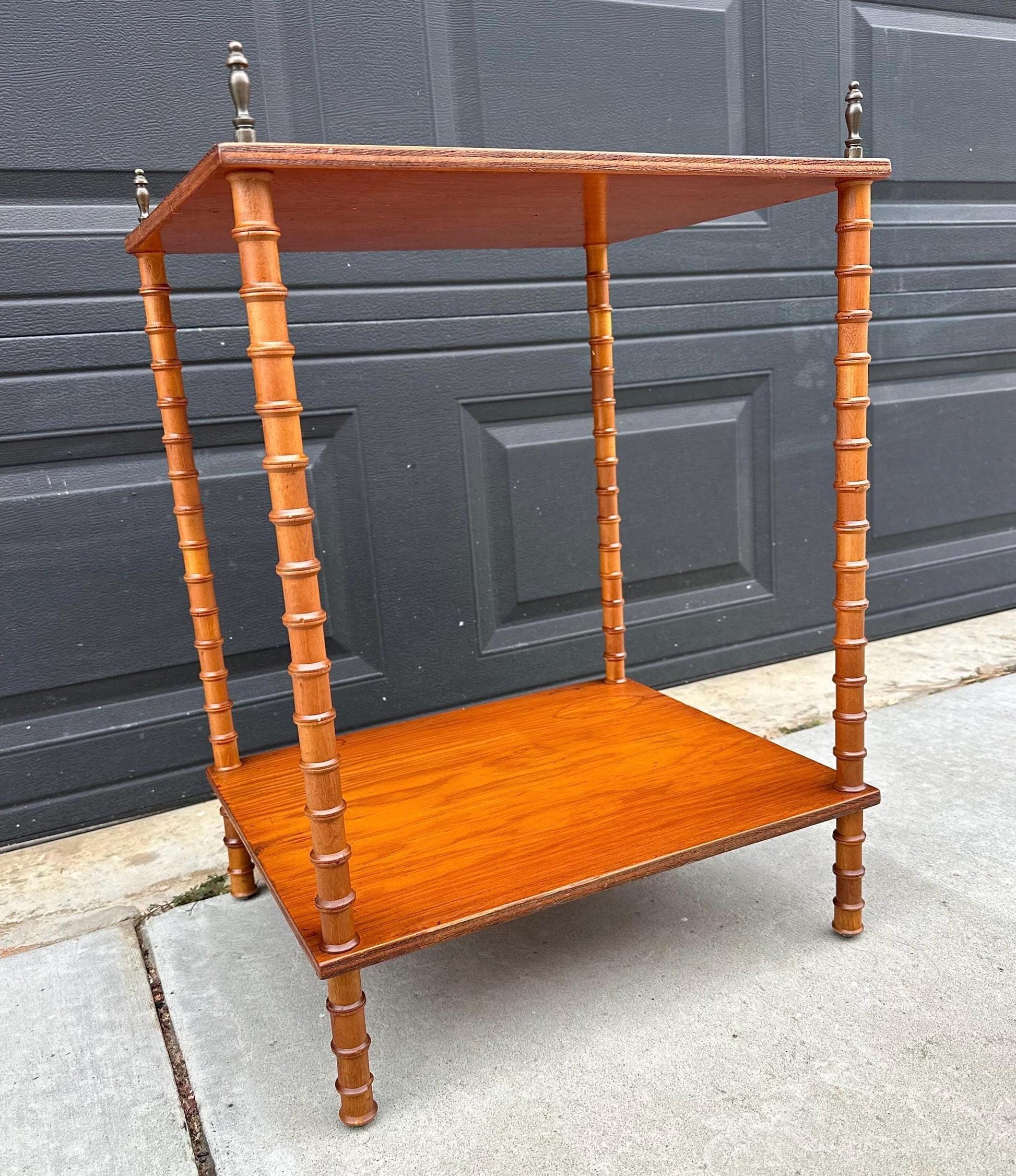 Antique Early 1900's Bobbin Leg Brass Finial Oak Side Table