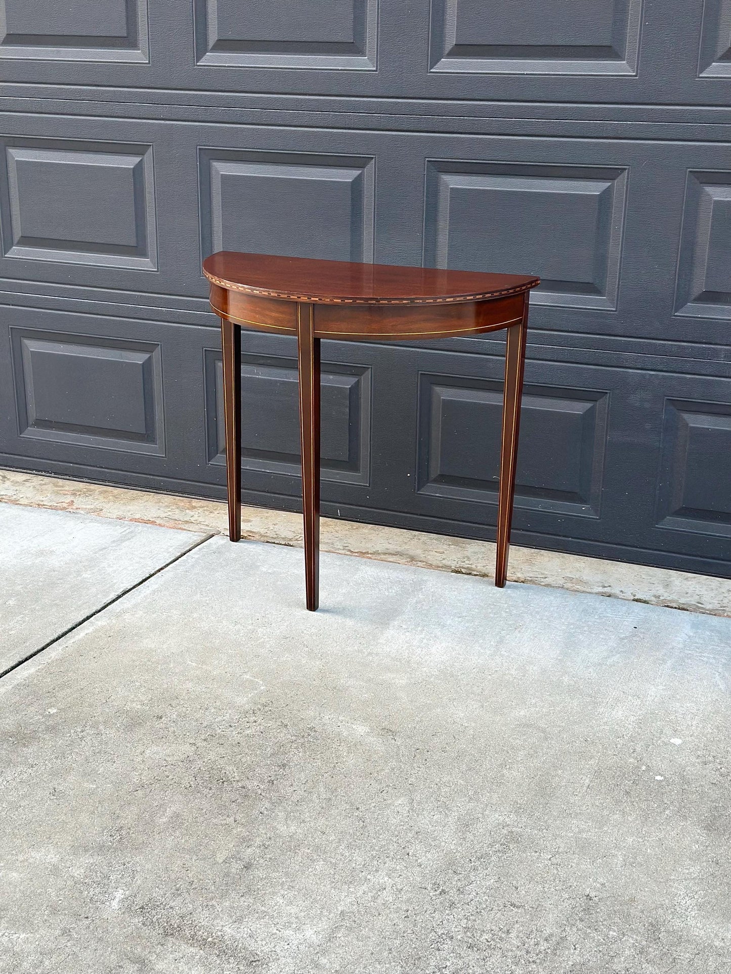 Antique Early 1900's Banded Mahogany Sheraton Demi-Lune Half Round Wood Accent Table