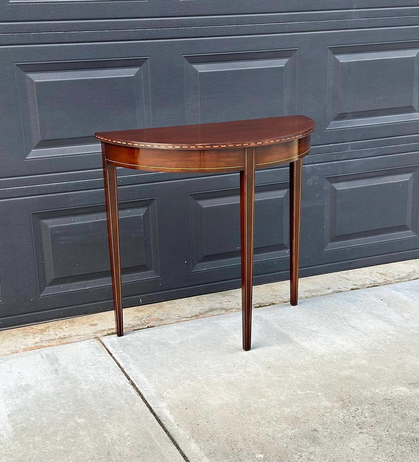 Antique Early 1900's Banded Mahogany Sheraton Demi-Lune Half Round Wood Accent Table