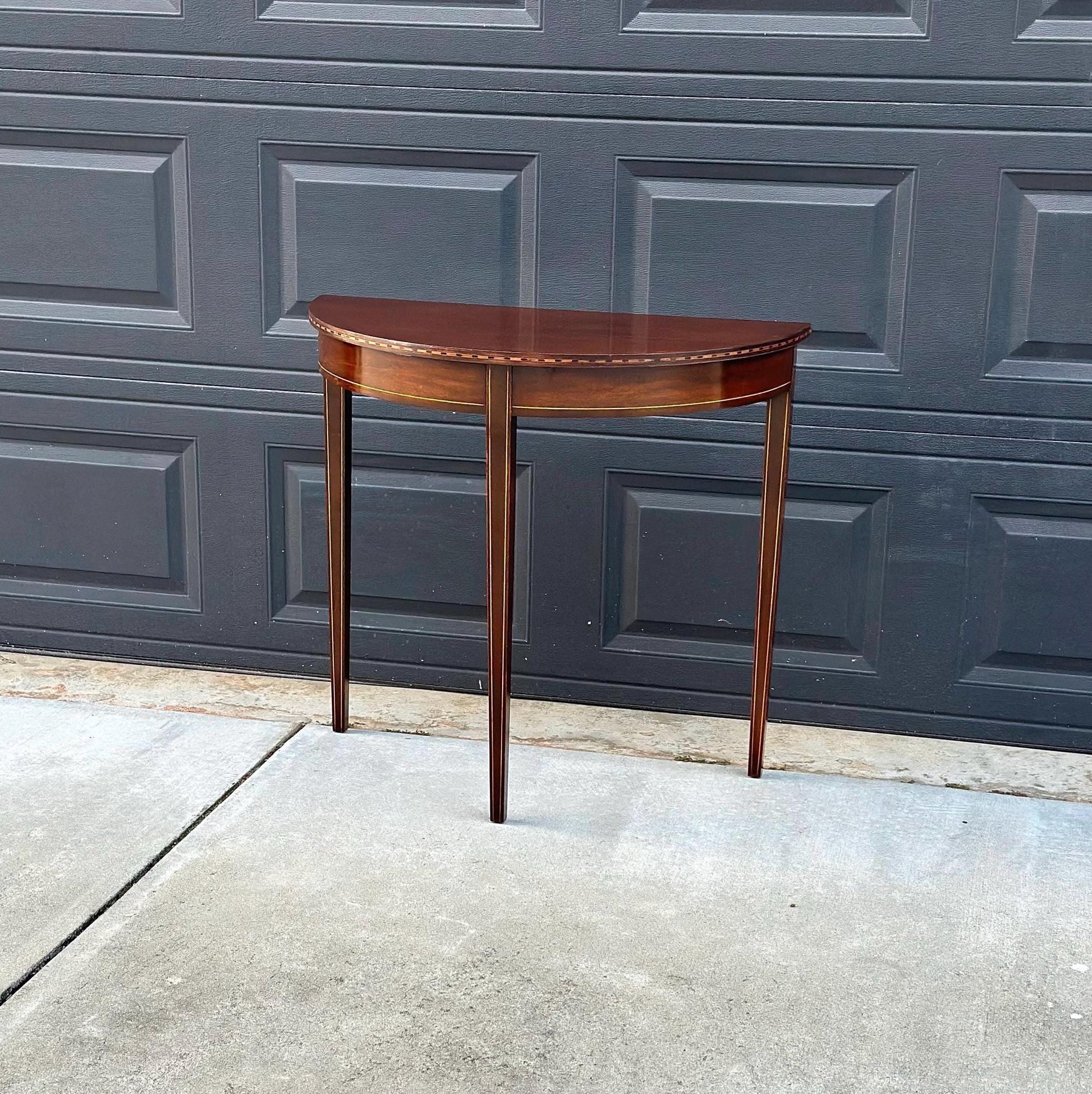 Antique Early 1900's Banded Mahogany Sheraton Demi-Lune Half Round Wood Accent Table