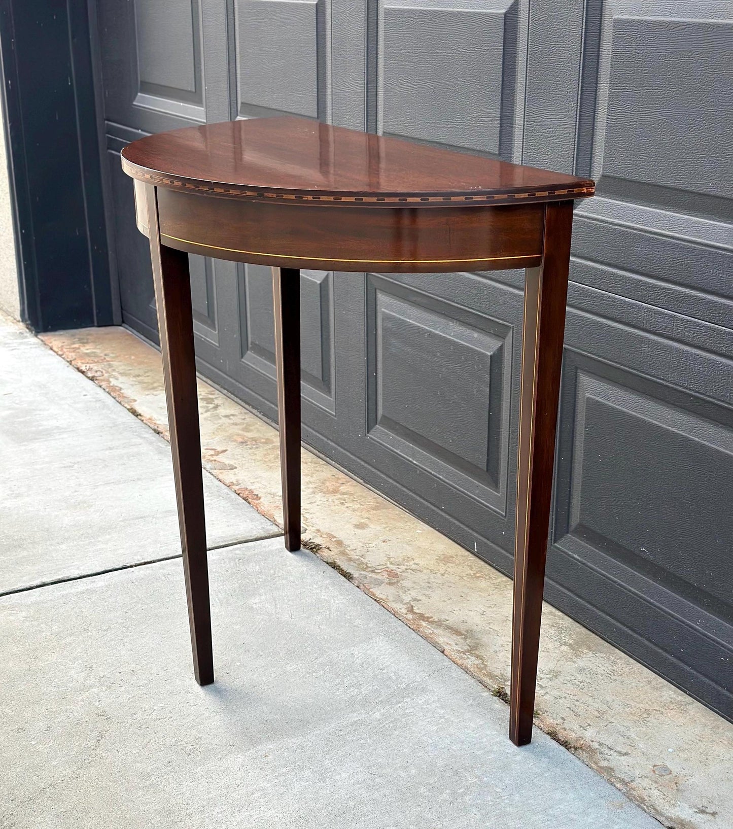 Antique Early 1900's Banded Mahogany Sheraton Demi-Lune Half Round Wood Accent Table