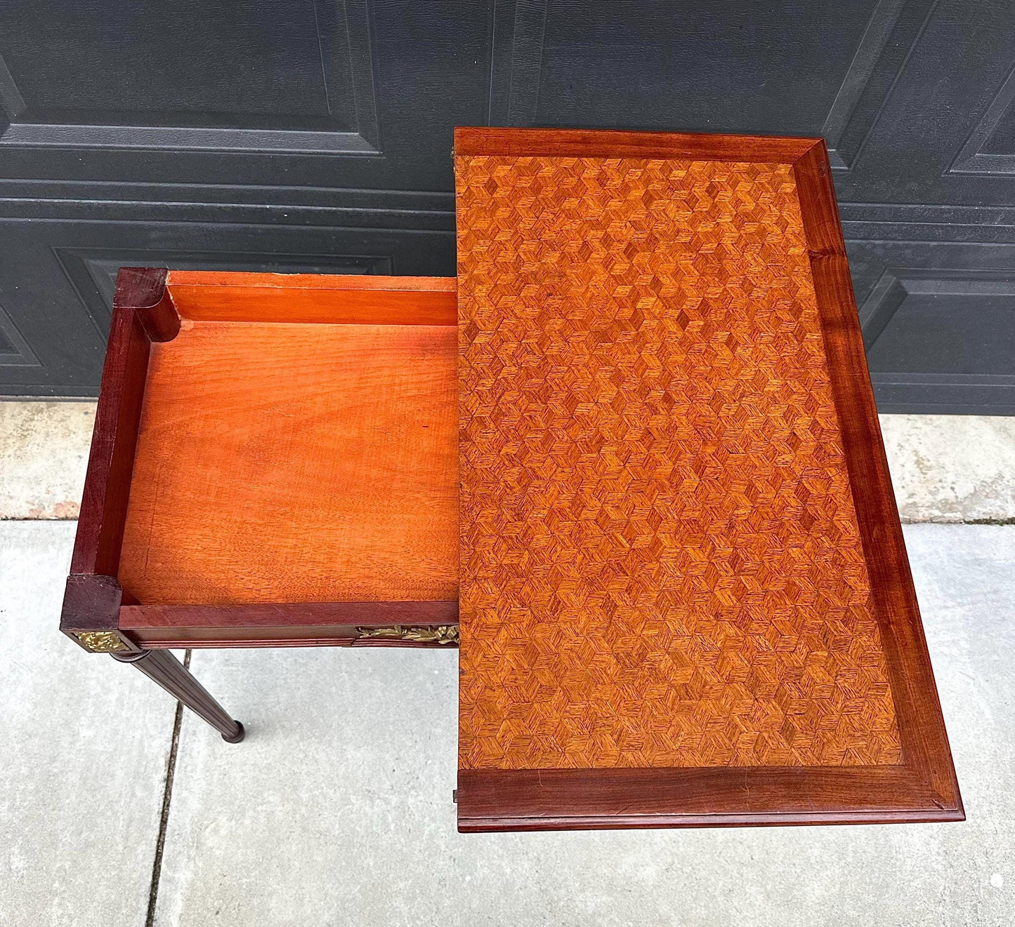 Antique Early 1900's Federal Mahogany Wood Ormolu Accent Game Table