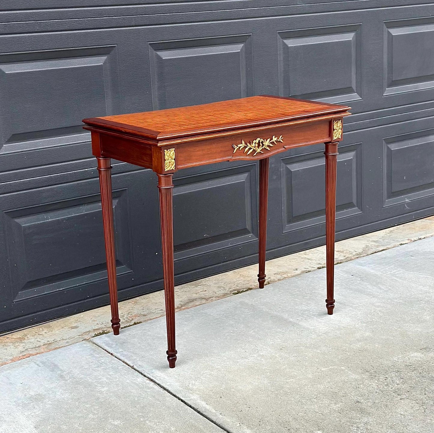 Antique Early 1900's Federal Mahogany Wood Ormolu Accent Game Table