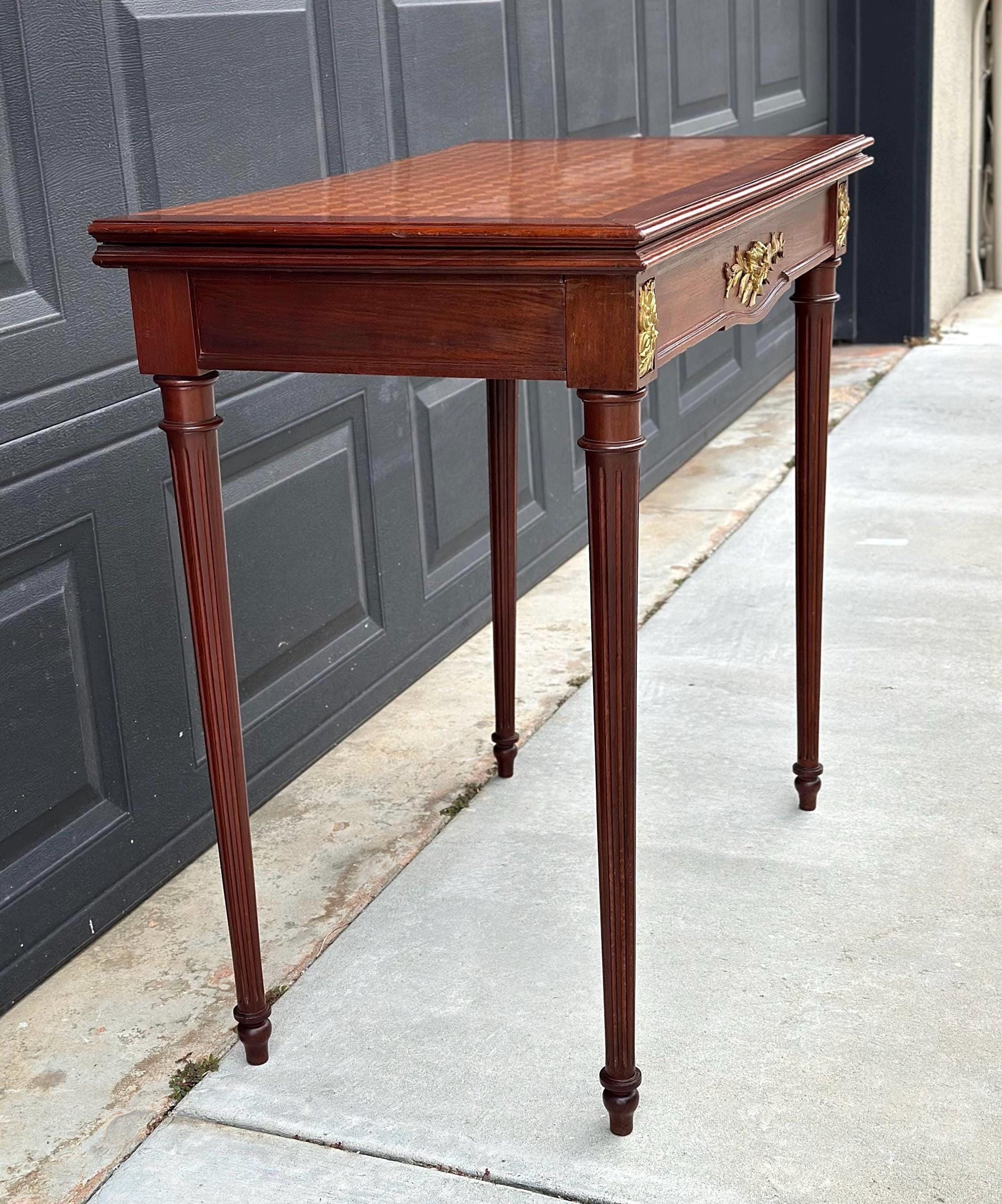 Antique Early 1900's Federal Mahogany Wood Ormolu Accent Game Table