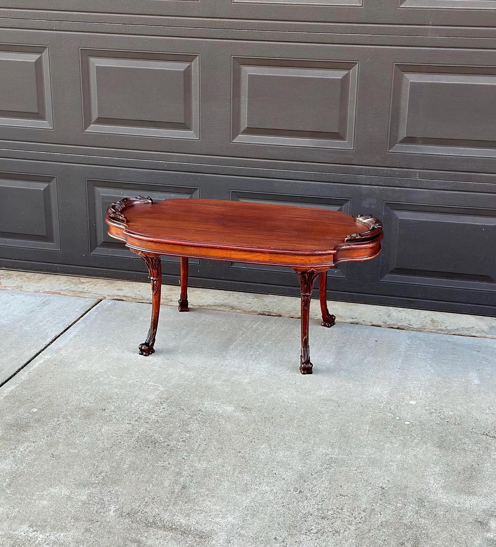 Antique Early 1900's Victorian Mahogany Wood Coffee Table