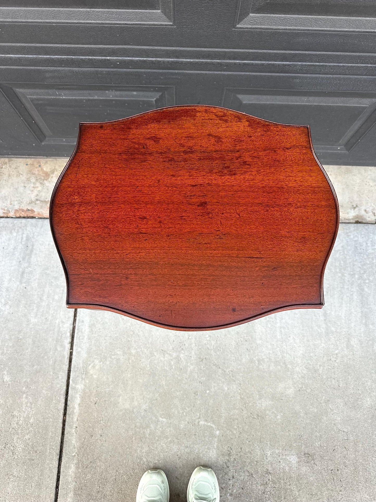 Antique Mid 1900's Hepplewhite Mahogany Stretcher Base Lamp Table