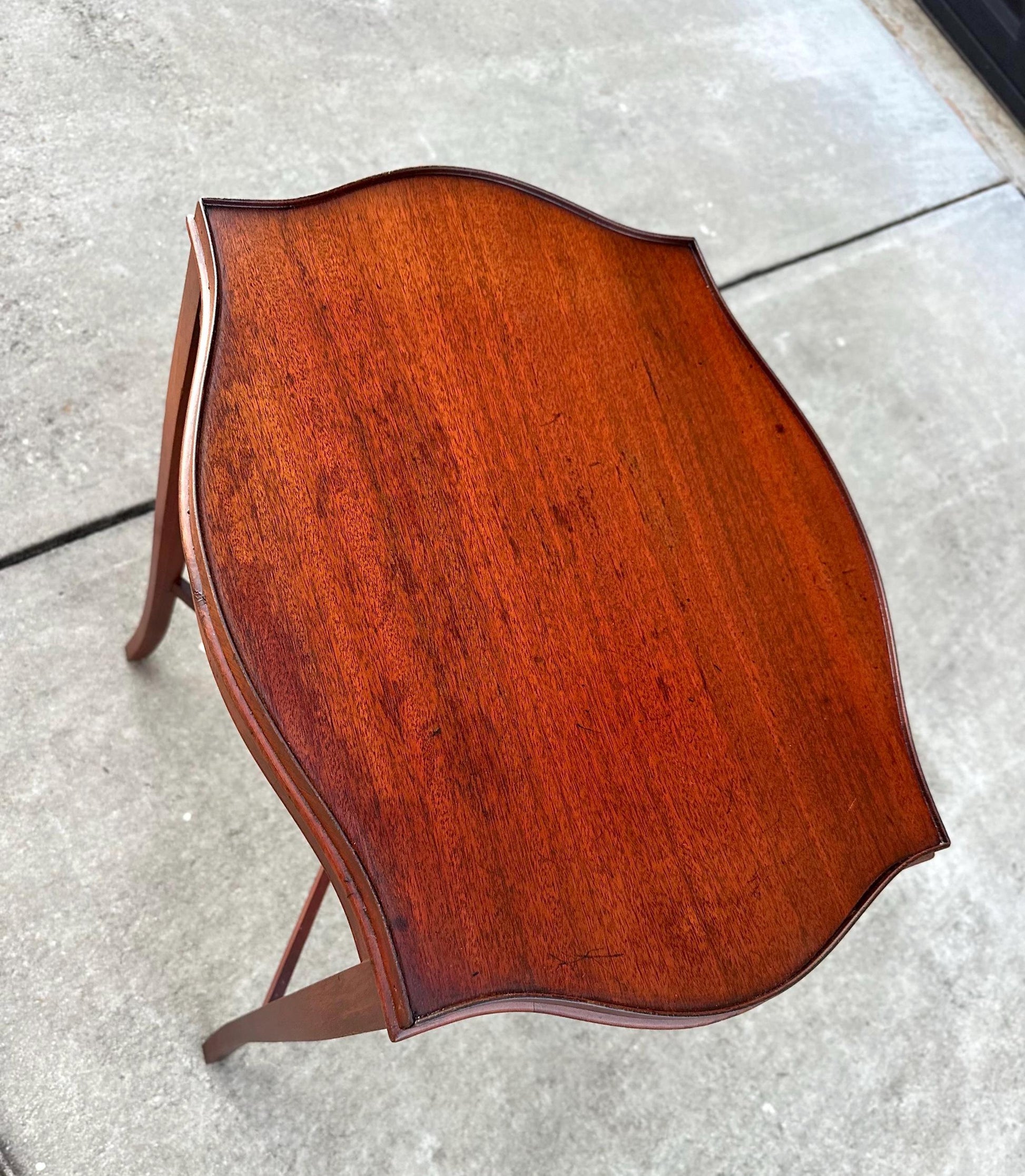 Antique Mid 1900's Hepplewhite Mahogany Stretcher Base Lamp Table