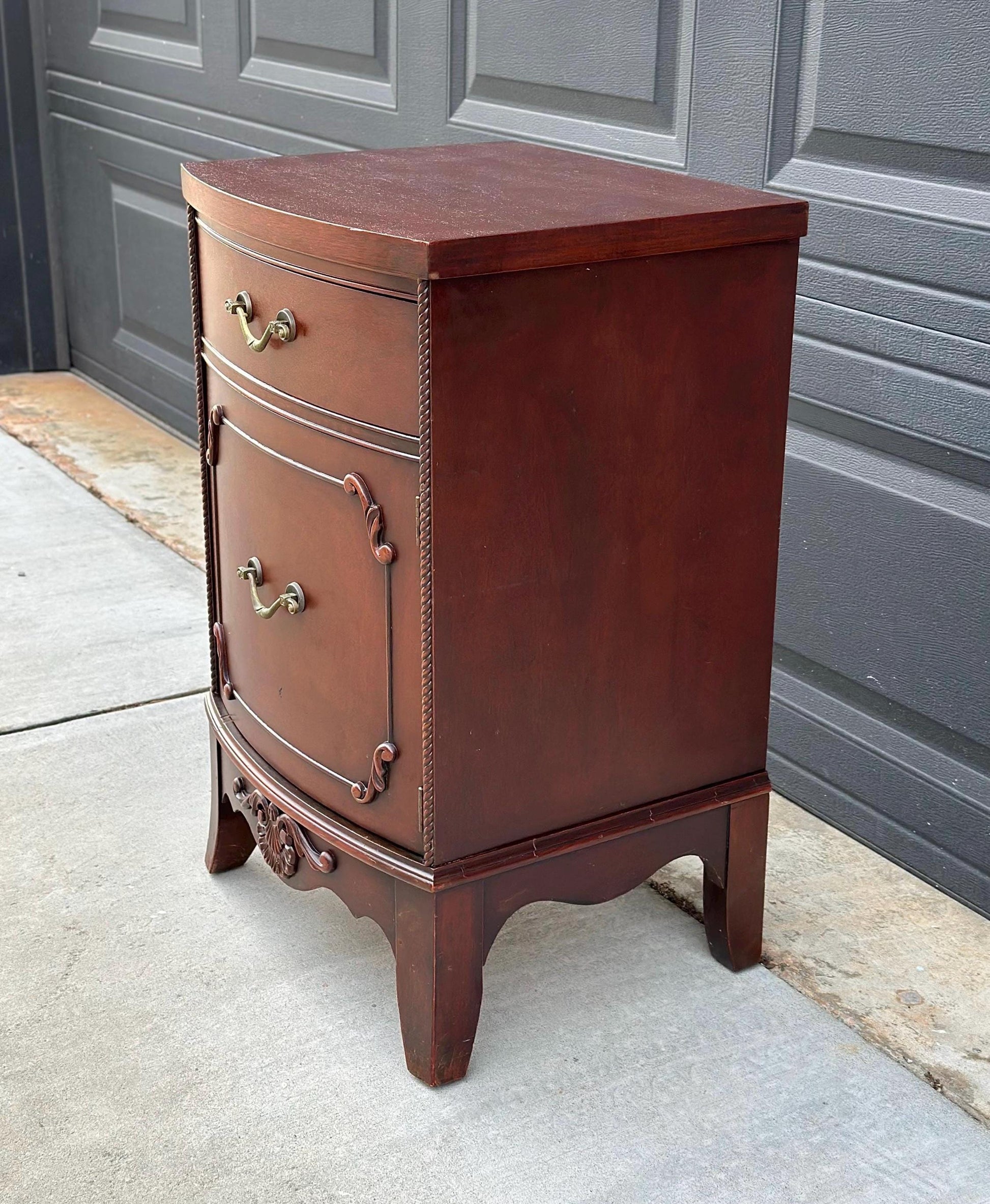 Vintage Mid 1900's Classic Mahogany Wood Cabinet Nightstand with Drawer