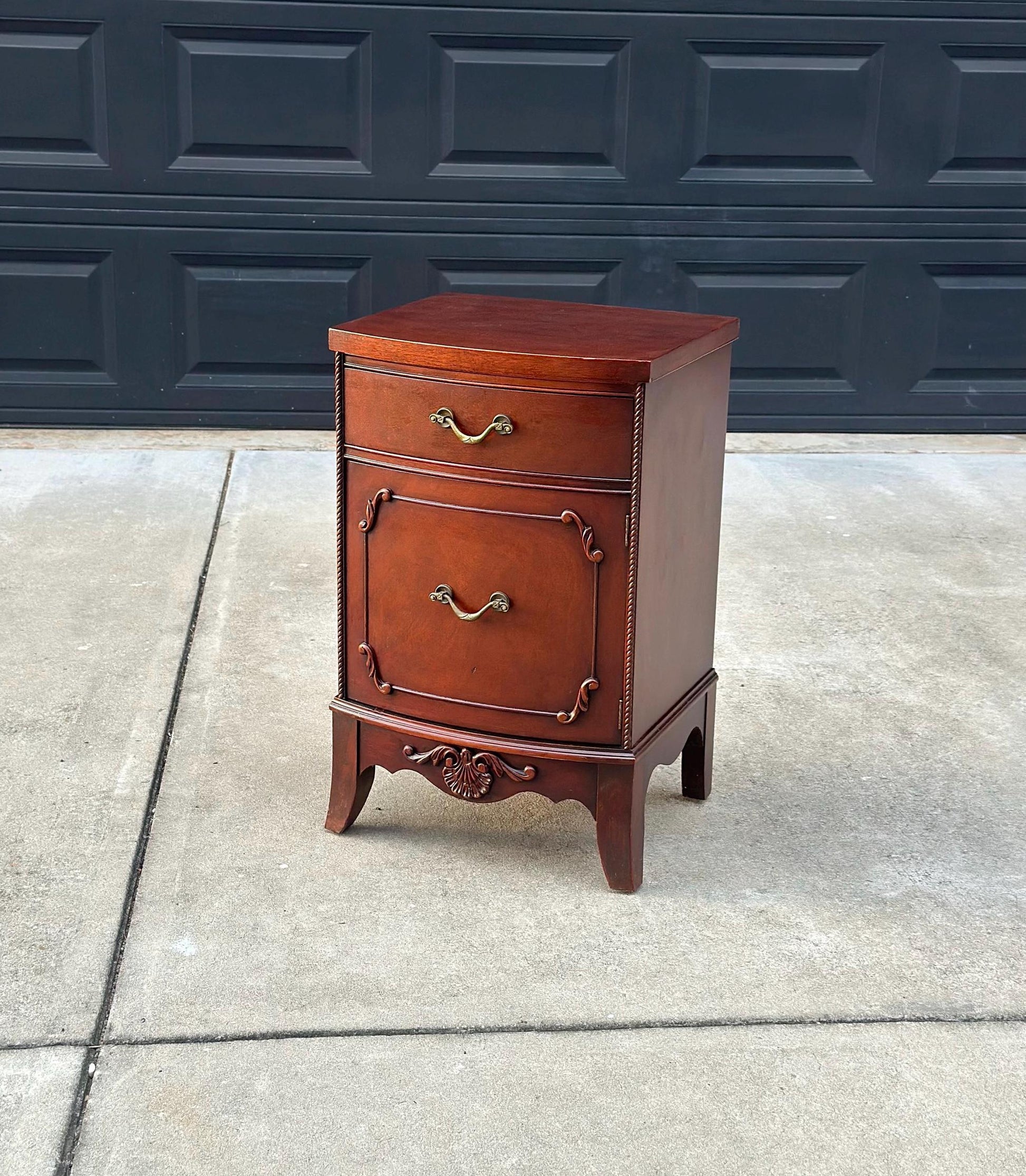 Vintage Mid 1900's Classic Mahogany Wood Cabinet Nightstand with Drawer