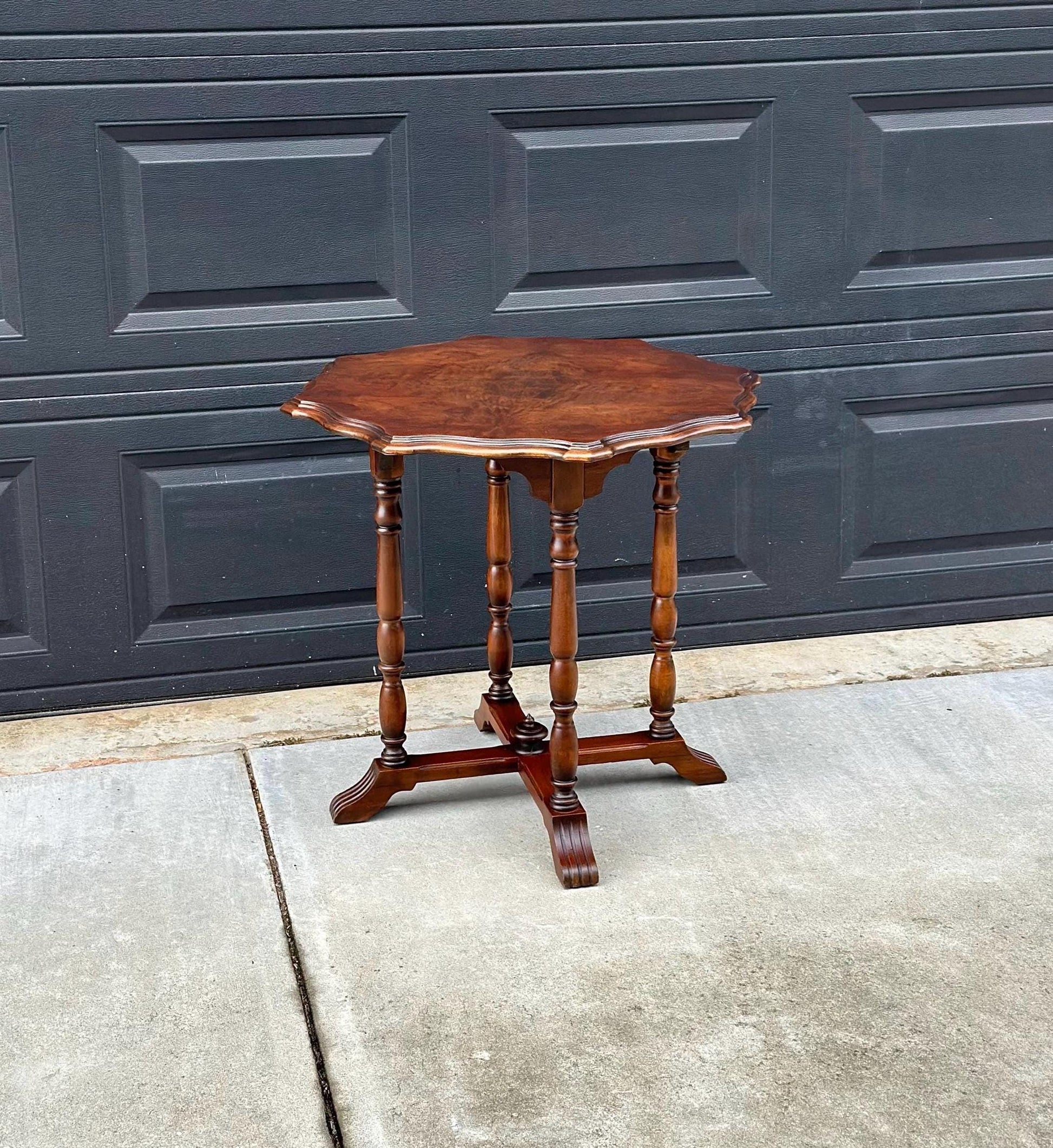 Antique Late 1800's Book-Matched Walnut Edwardian Accent Table
