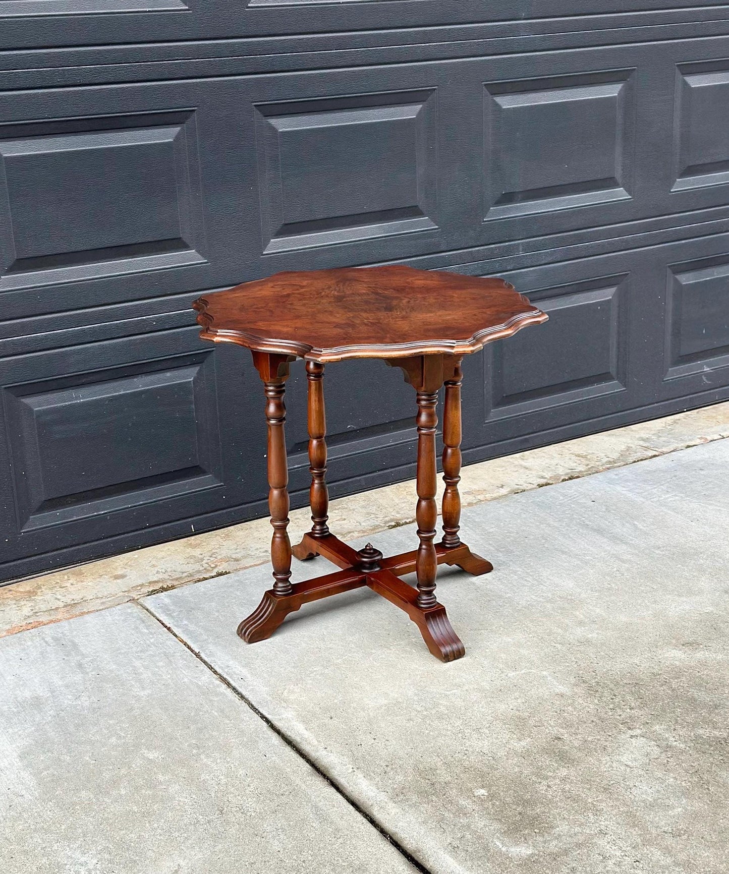 Antique Late 1800's Book-Matched Walnut Edwardian Accent Table
