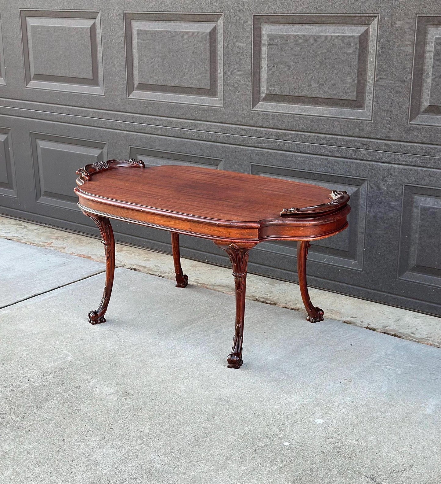 Antique Early 1900's Victorian Mahogany Wood Coffee Table