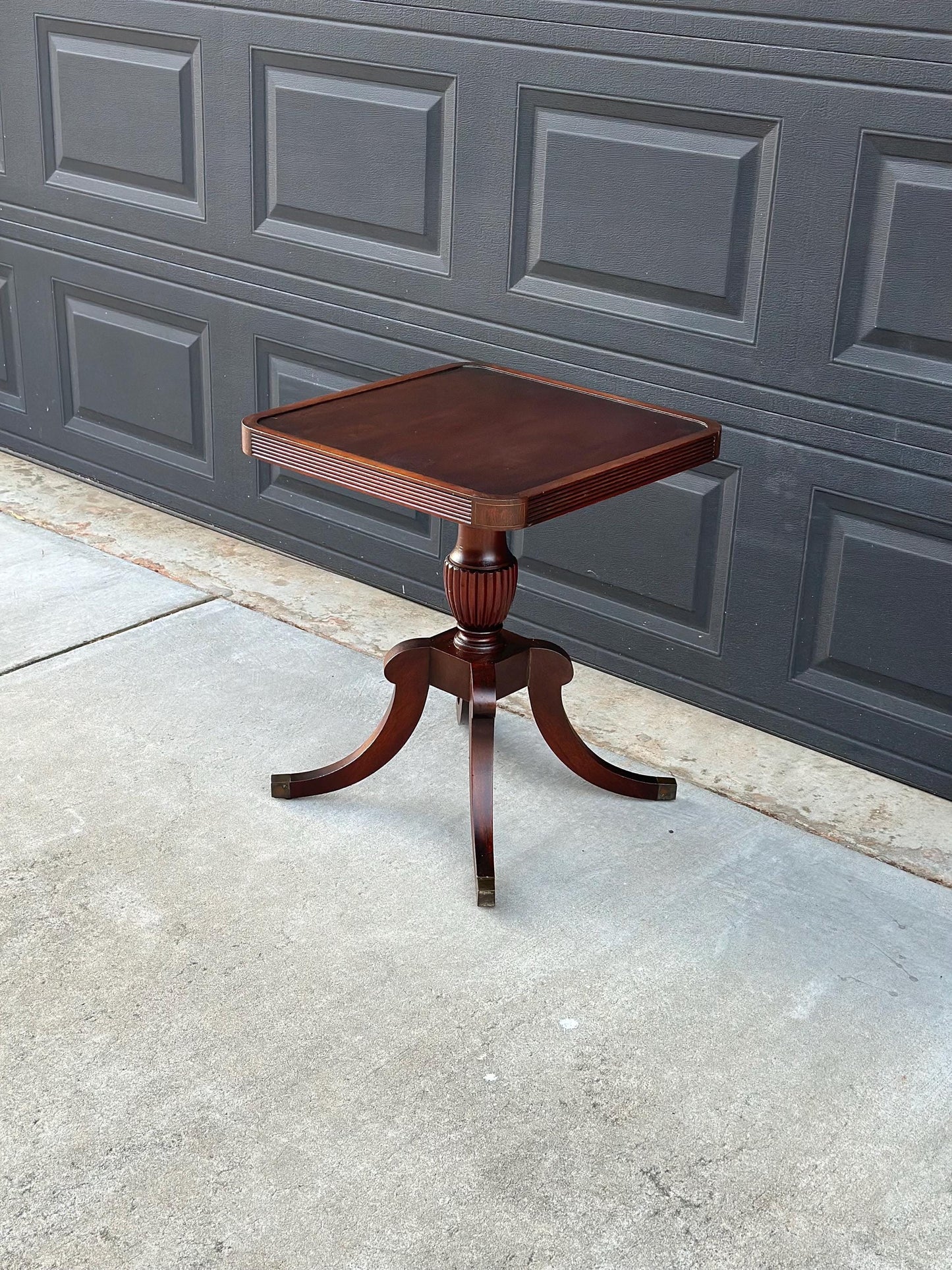 Antique Early 1900's Mahogany Traditional Wood End Table - Federal Bedside Table