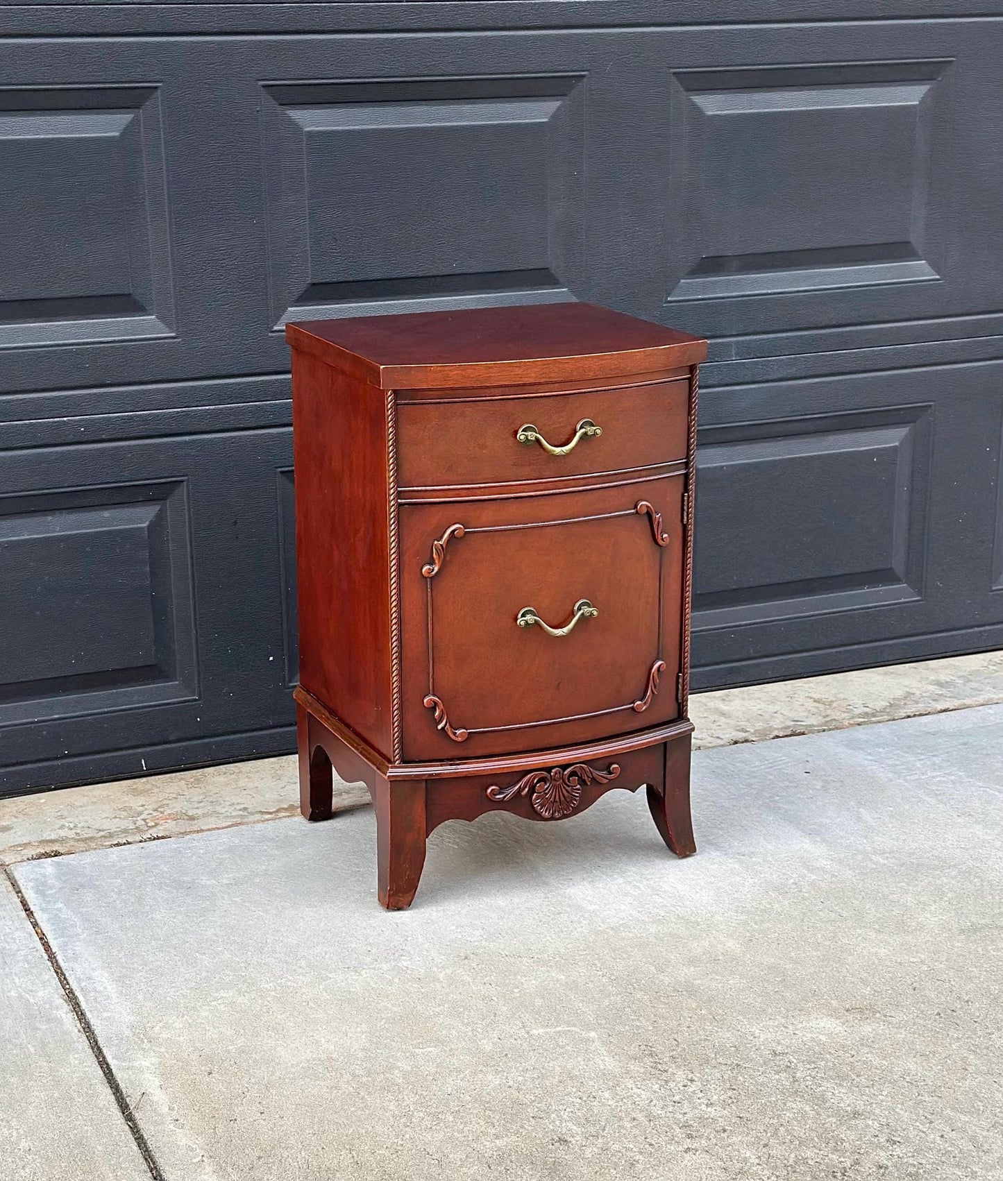 Vintage Mid 1900's Classic Mahogany Wood Cabinet Nightstand with Drawer