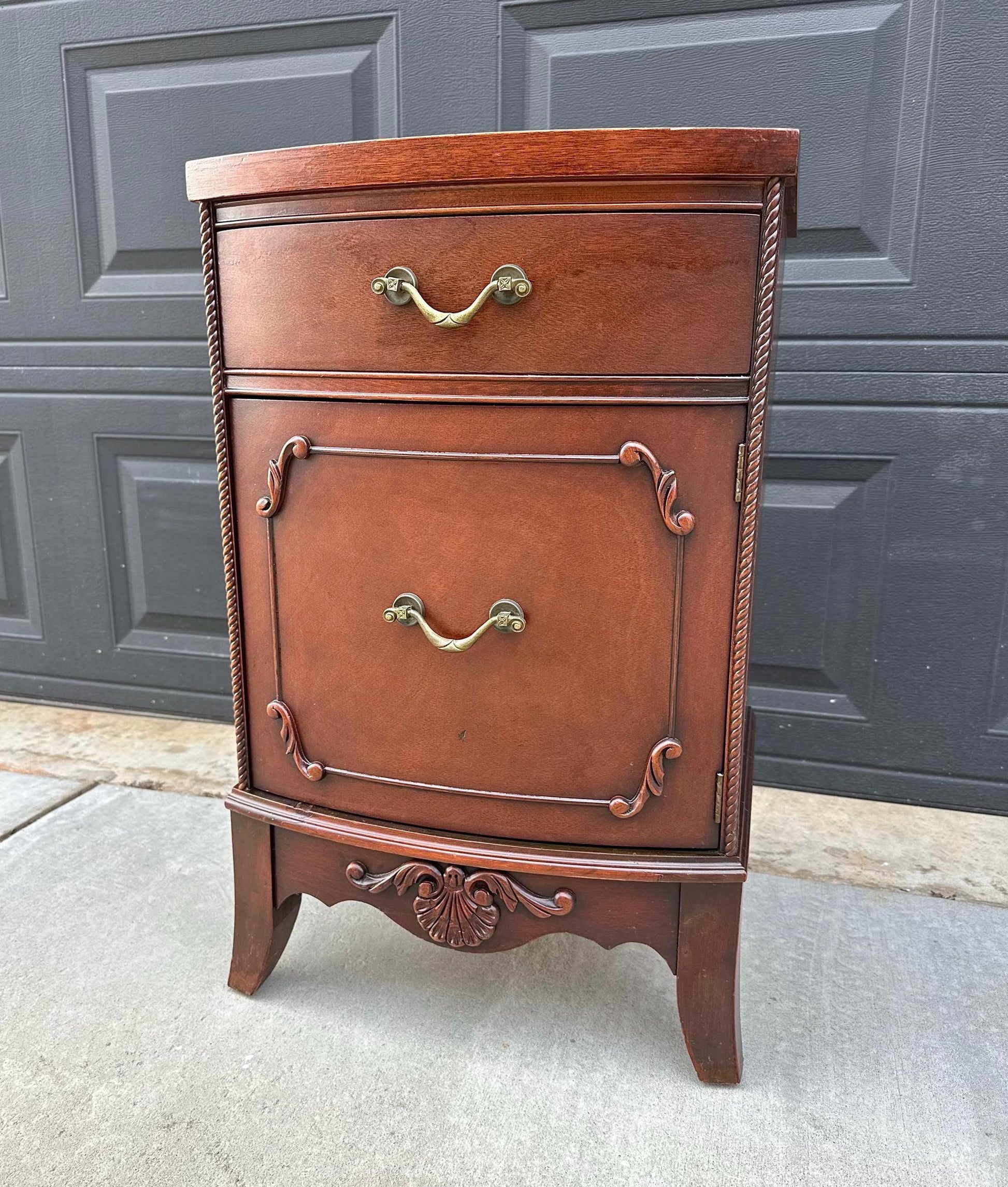Vintage Mid 1900's Classic Mahogany Wood Cabinet Nightstand with Drawer