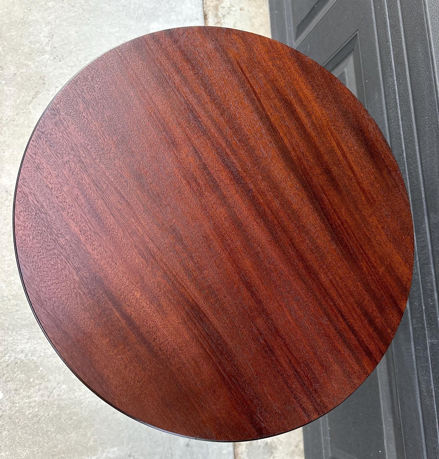 Vintage Mid 1900's Traditional Mahogany Wood Circular Side Table