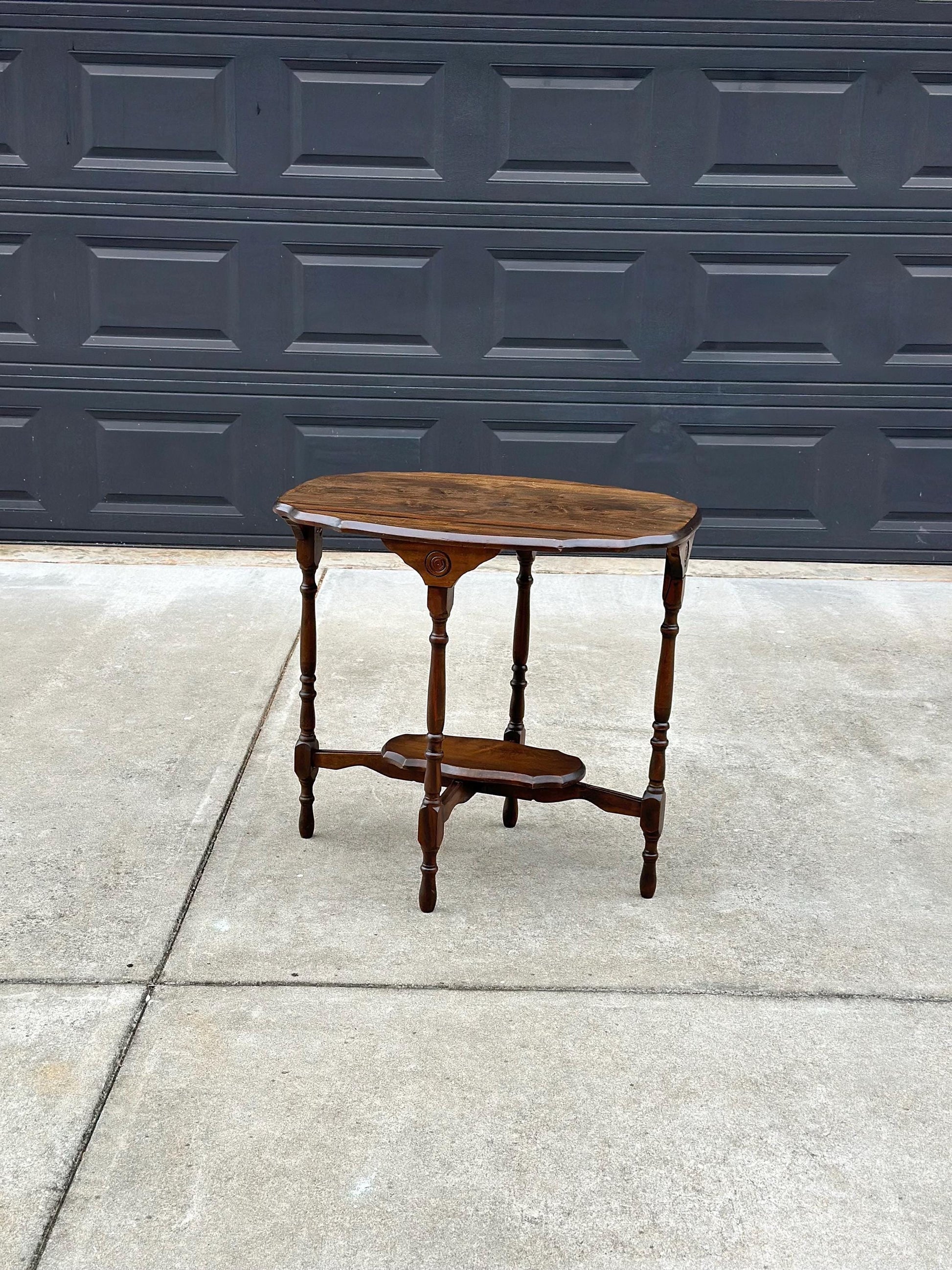 Antique Early 1900's Solid Wood Spindle Leg Walnut Accent Table