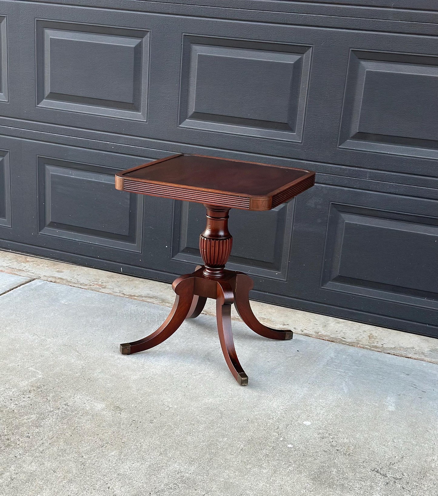 Antique Early 1900's Mahogany Traditional Wood End Table - Federal Bedside Table
