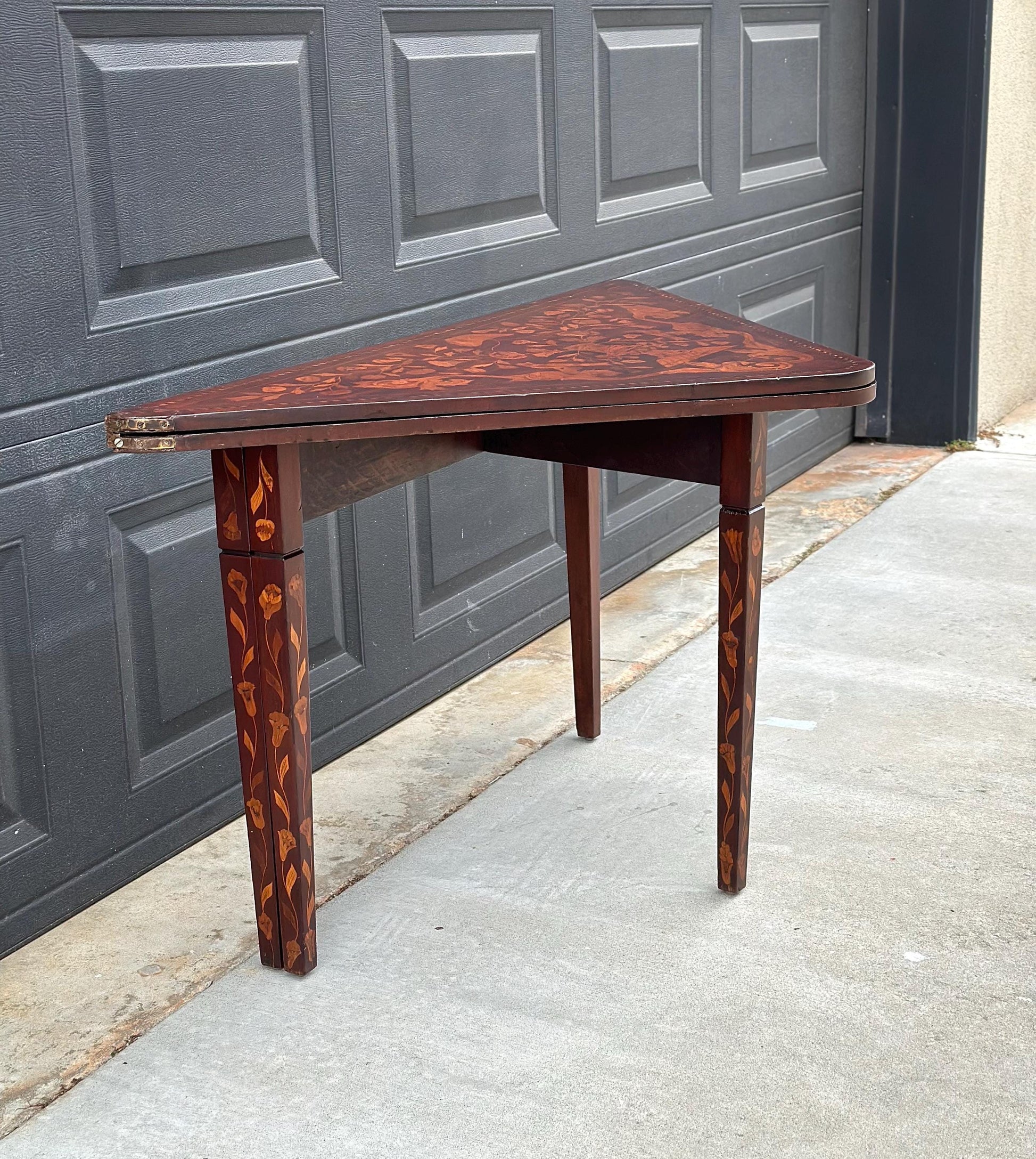 Antique 1820's Art Nouveau Inlaid Mahogany Wood Foldable Corner & Tea Table