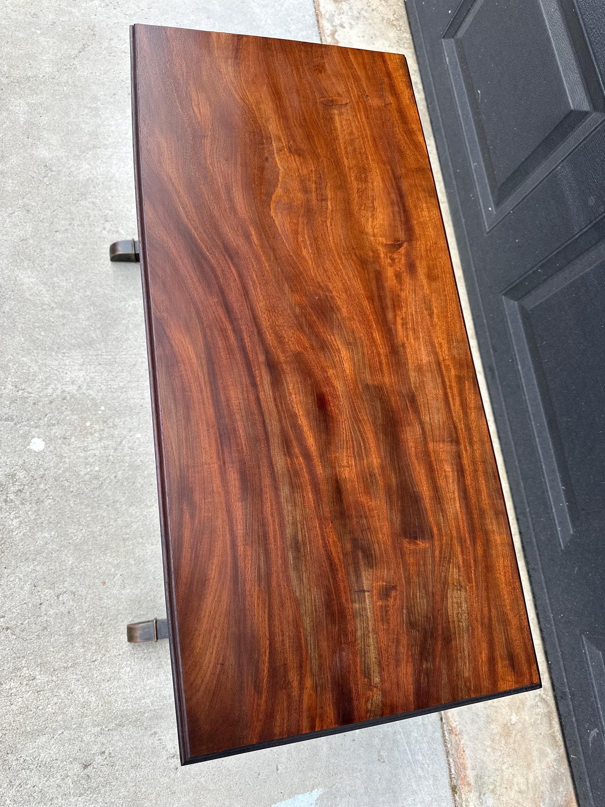 Antique Early 1900's Sheraton Solid Wood Round Stretcher Base Mahogany Coffee Table
