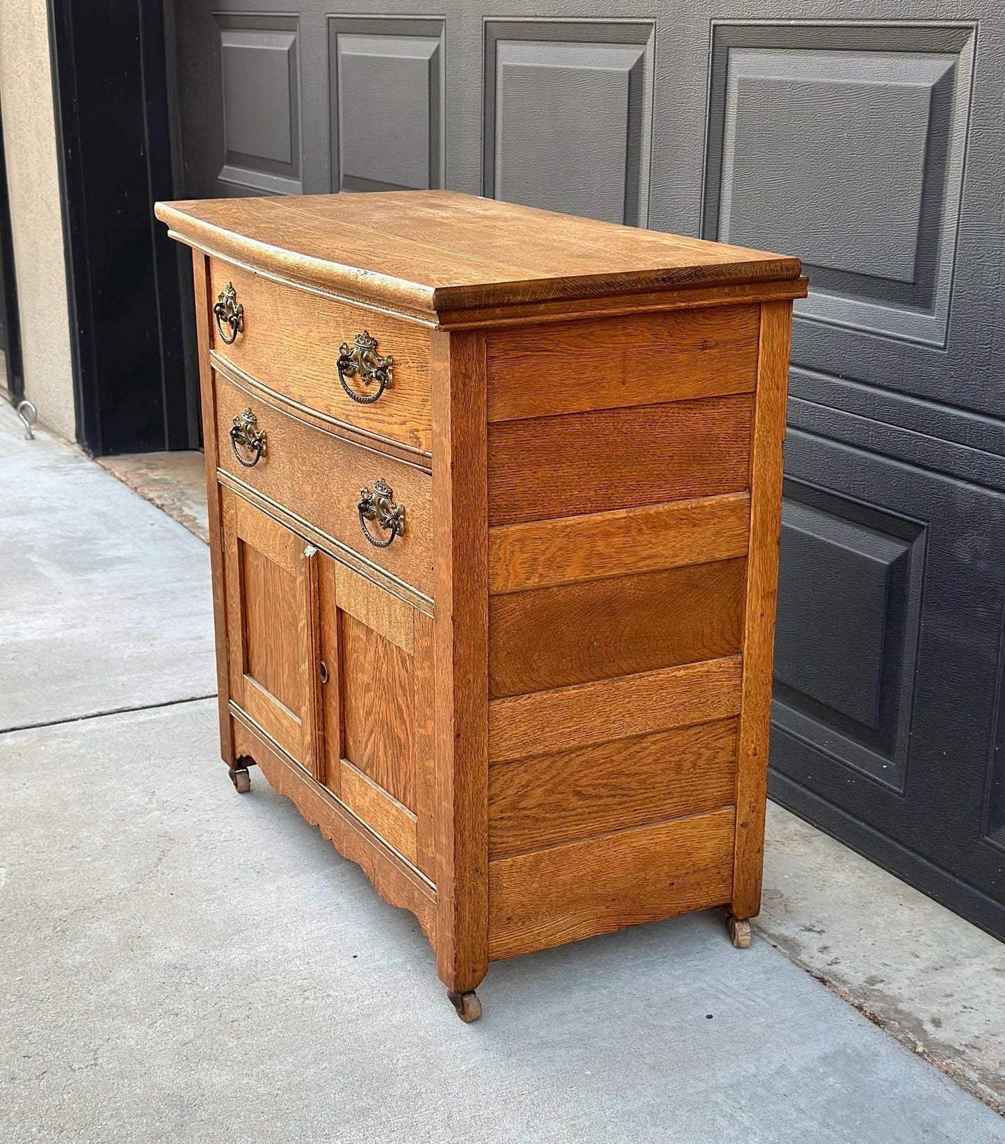 Antique Early 1900's Solid Tiger Oak Accent Storage Arts & Crafts Chest Drawers on Casters