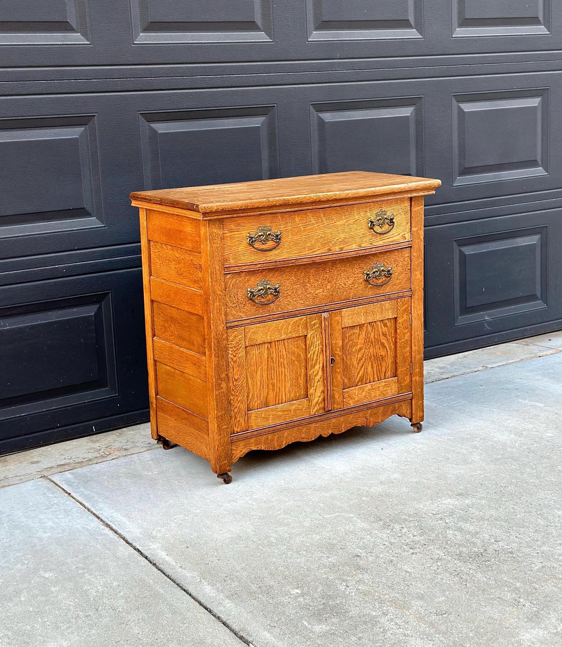 Antique Early 1900's Solid Tiger Oak Accent Storage Arts & Crafts Chest Drawers on Casters