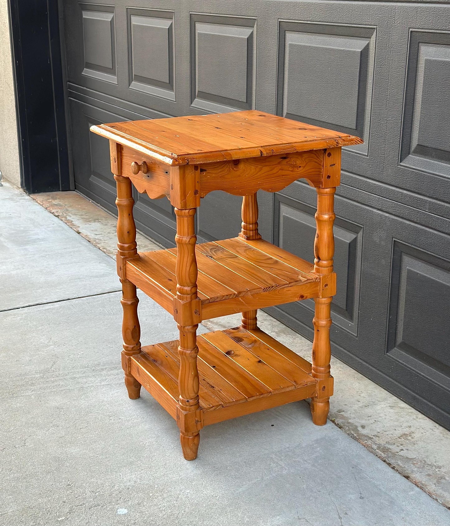 Vintage Mid 1900's Solid Wood Spindle Leg Single Drawer End Table