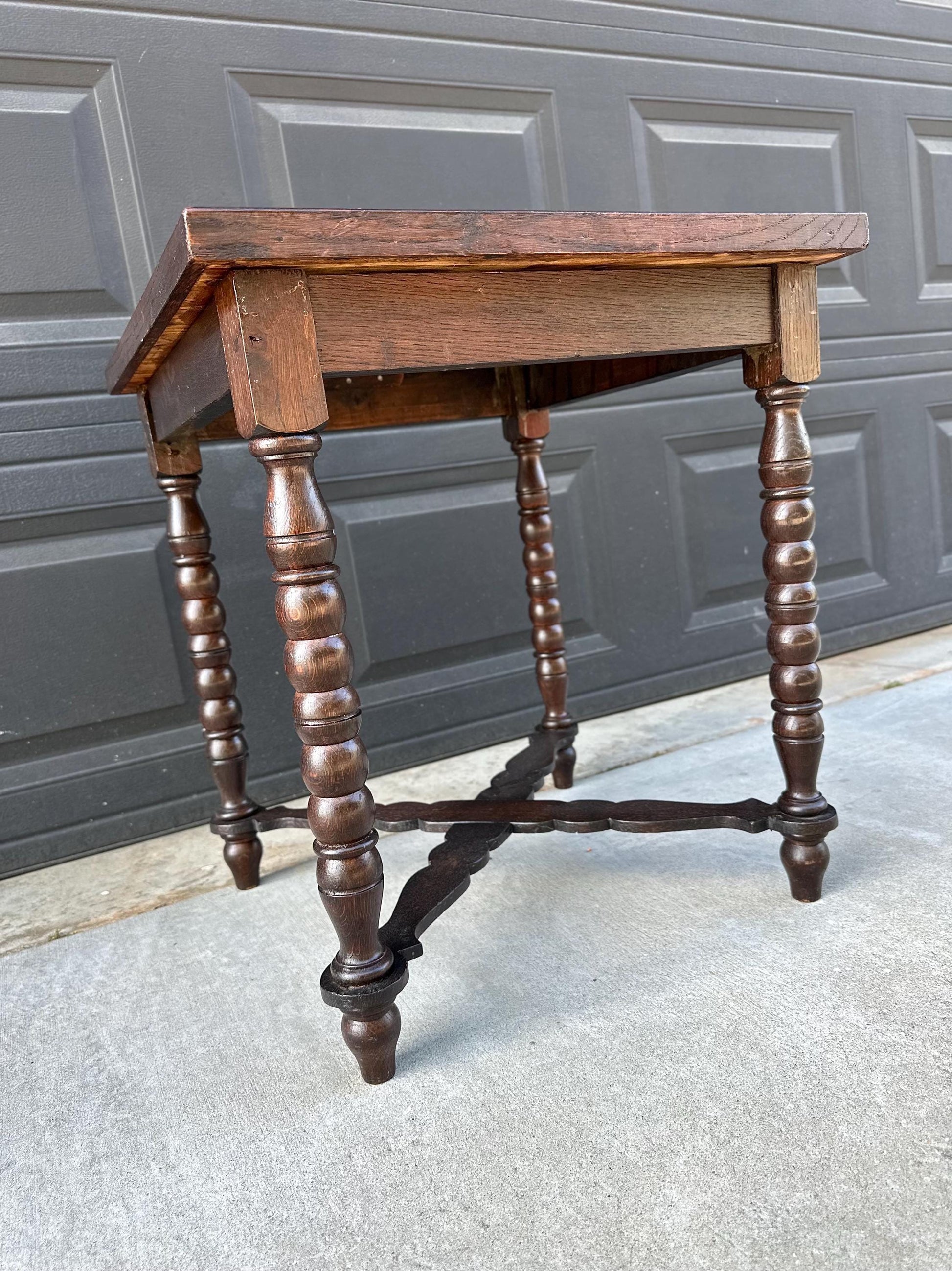Antique Mid 1800's Emil Ihle Intricate Burl Wood Inlay Turned Leg End Table
