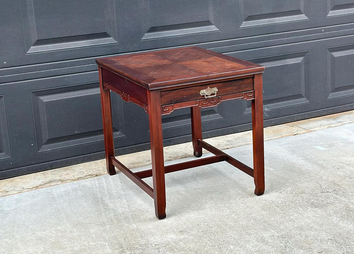 Vintage Mid 1900's Traditional Chinese Chippendale Single Drawer Mahogany Wood End Table