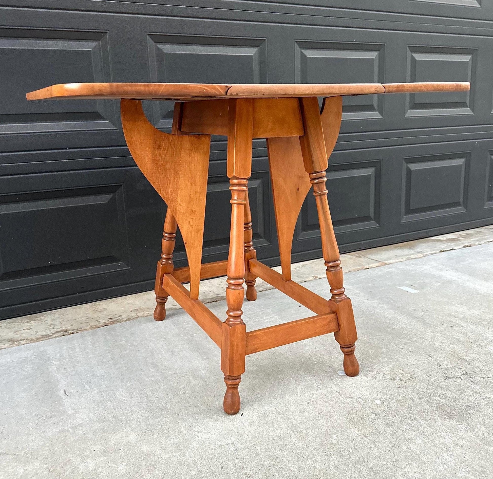 Vintage Mid 1900's Solid Wood Extending Gateleg Maple Dining Table
