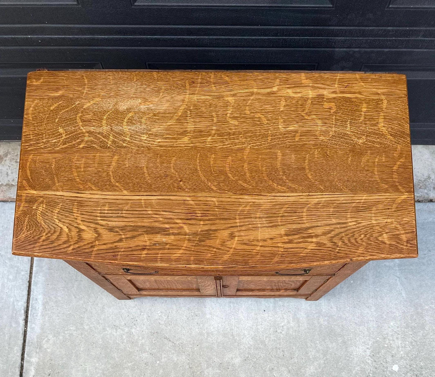 Antique Early 1900's Solid Tiger Oak Accent Storage Arts & Crafts Chest Drawers on Casters
